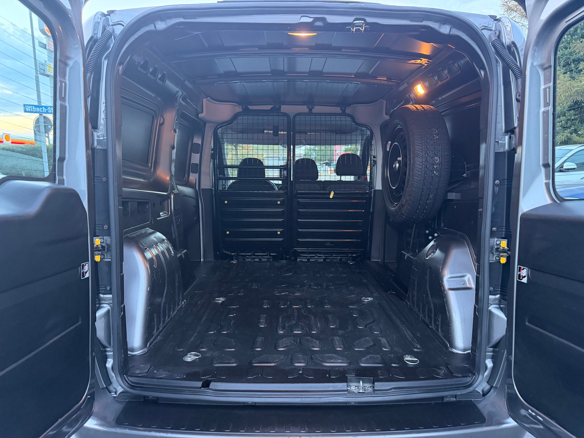 FIAT Doblò 1.4 Cargo Swiss-image-8