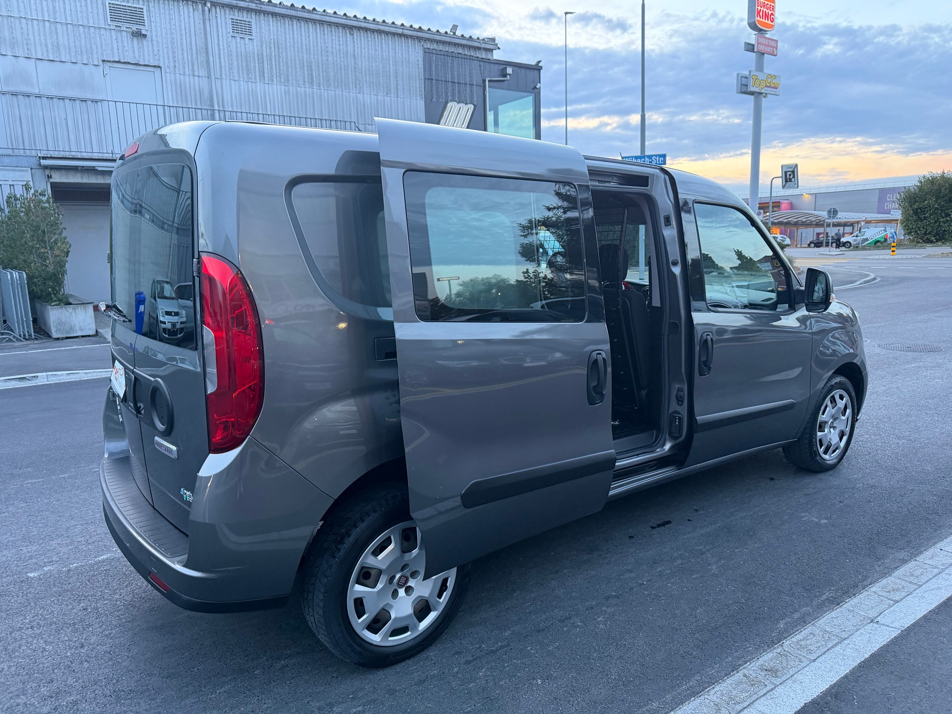 FIAT Doblò 1.4 Cargo Swiss-image-10