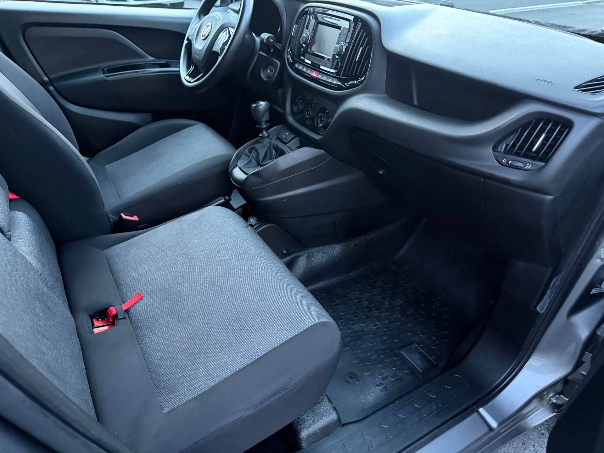 FIAT Doblò 1.4 Cargo Swiss-image-12
