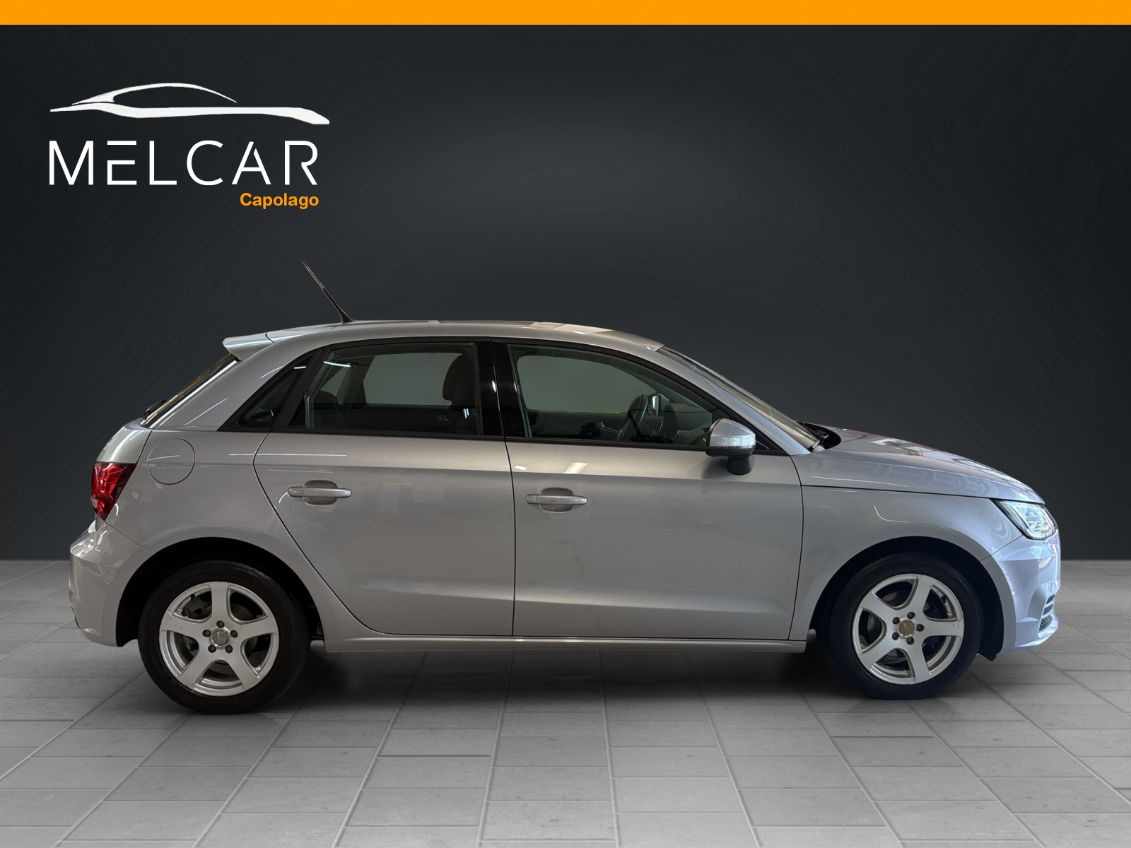 AUDI A1 Sportback 1.0 TFSI S-tronic Ultra-image-5
