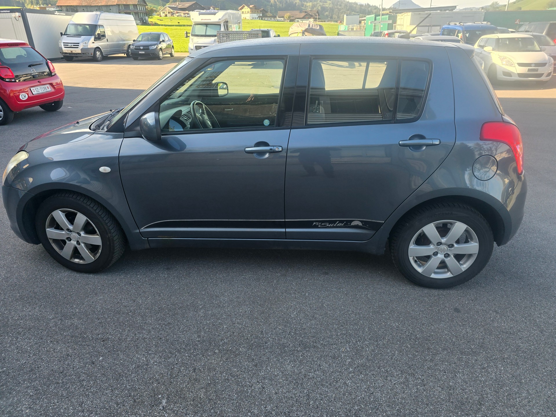 SUZUKI Swift 1.3i 16V GL Top Piz Sulai LE 4x4-image-7