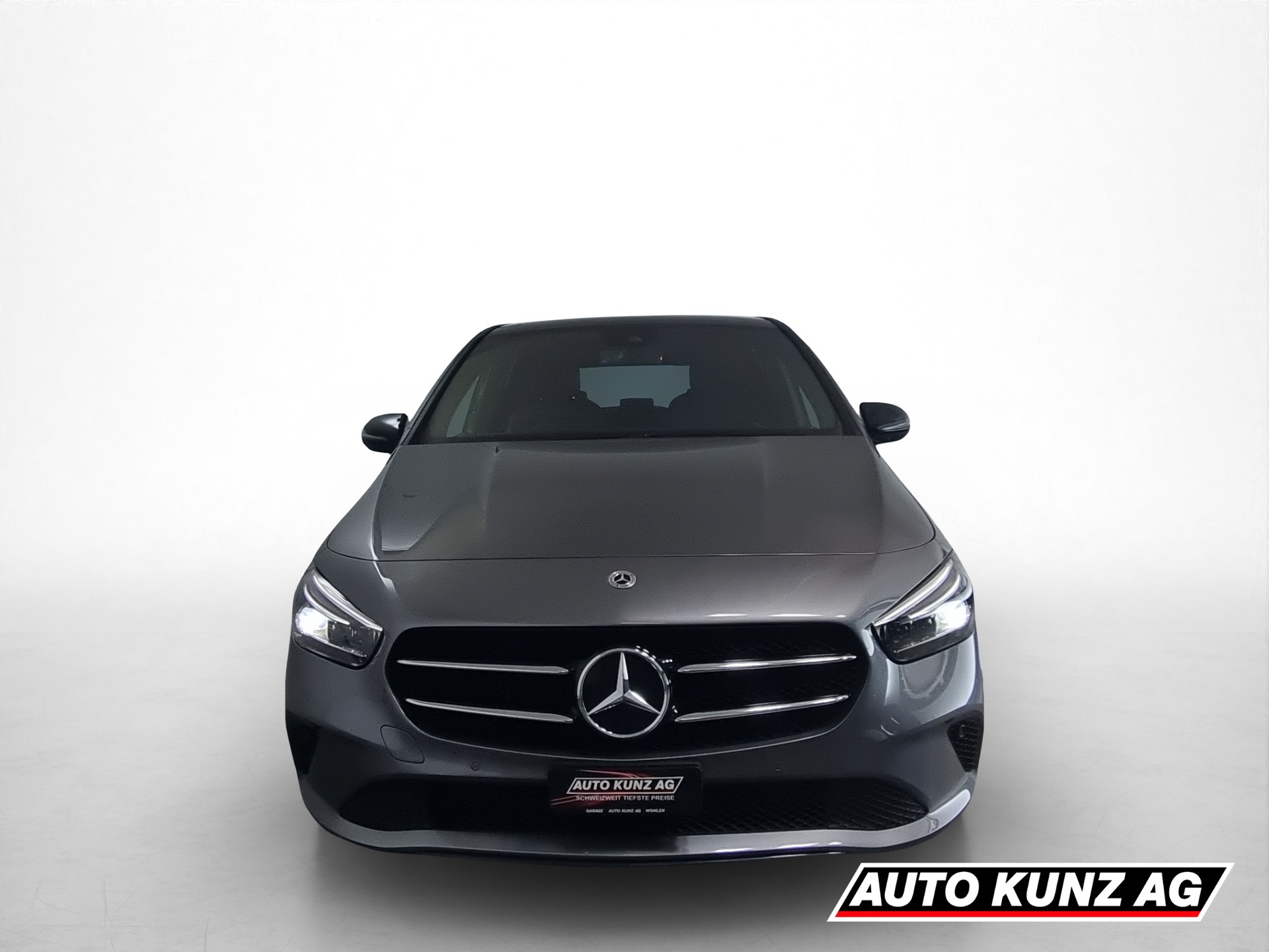 MERCEDES-BENZ B 200d Style 4Matic Aut.-image-1