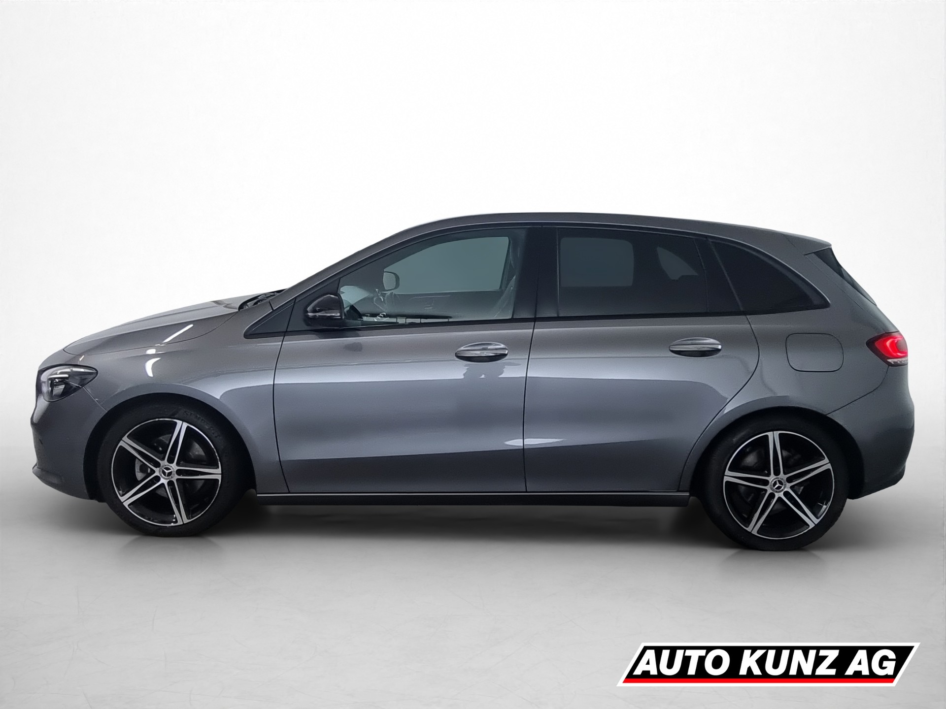 MERCEDES-BENZ B 200d Style 4Matic Aut.-image-2