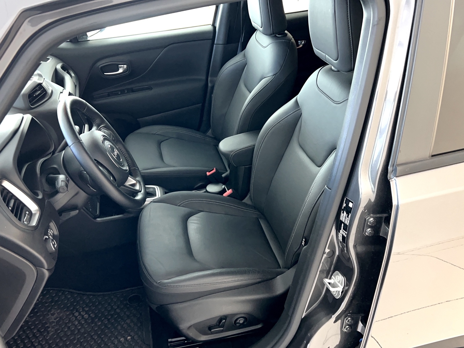JEEP RENEGADE 1.3 Turbo S-image-6