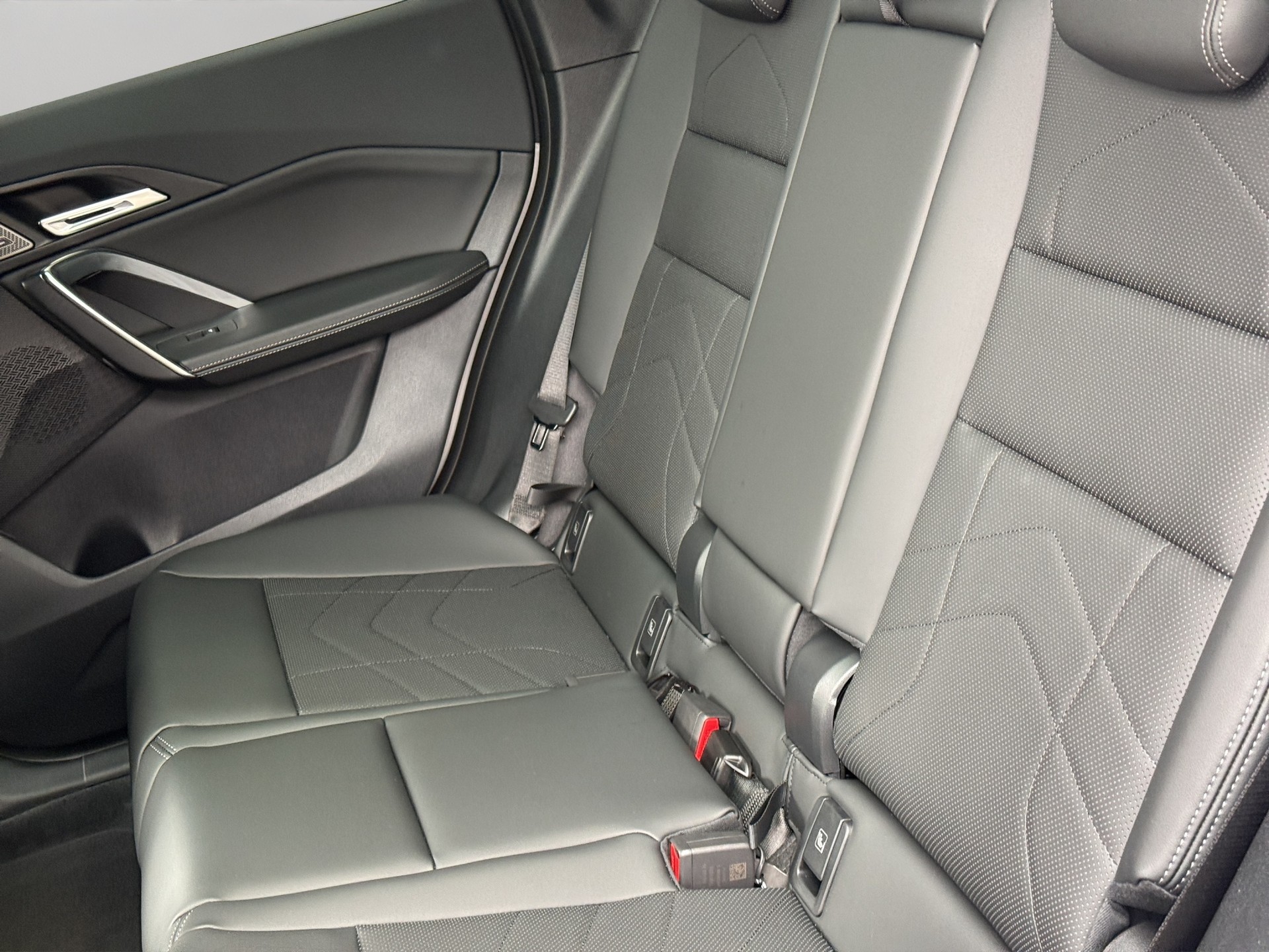BMW X1 xDrive 30e M Sport-image-17
