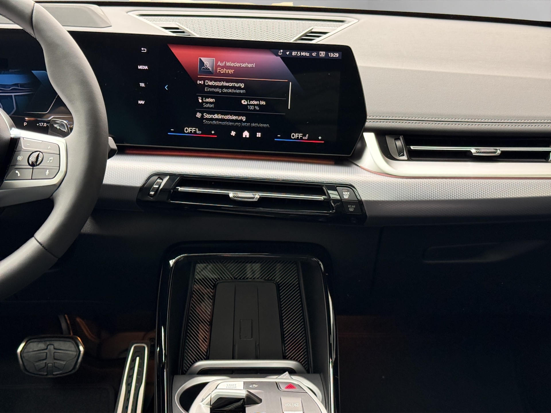 BMW X1 xDrive 30e M Sport-image-15