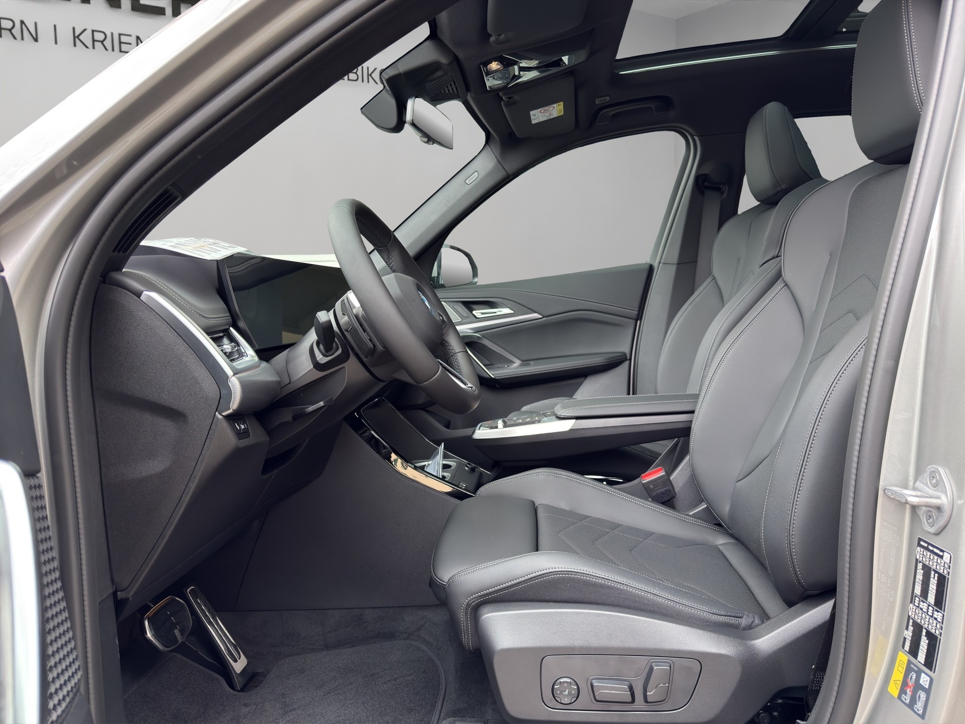 BMW X1 xDrive 30e M Sport-image-9