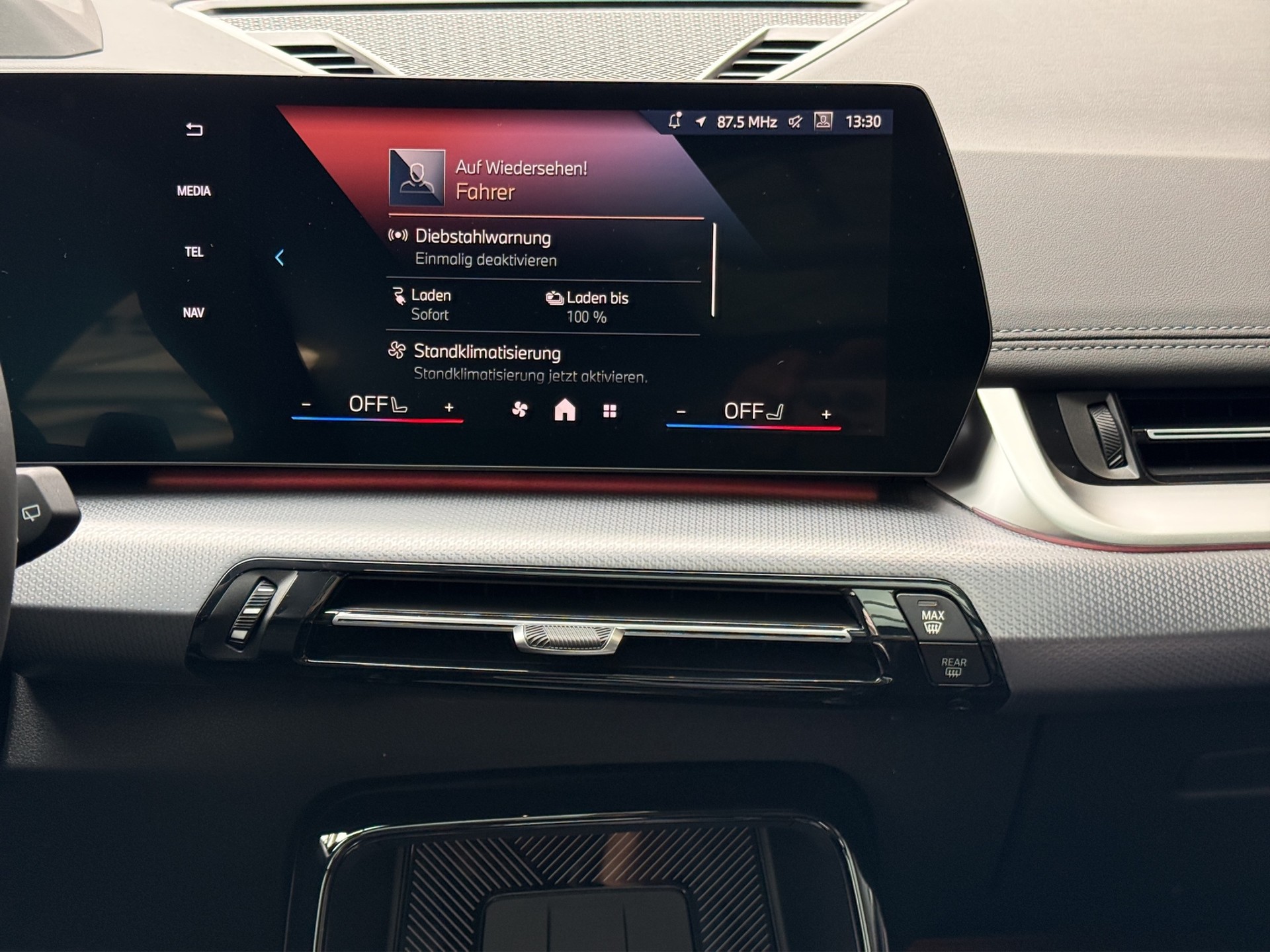 BMW X1 xDrive 30e M Sport-image-16