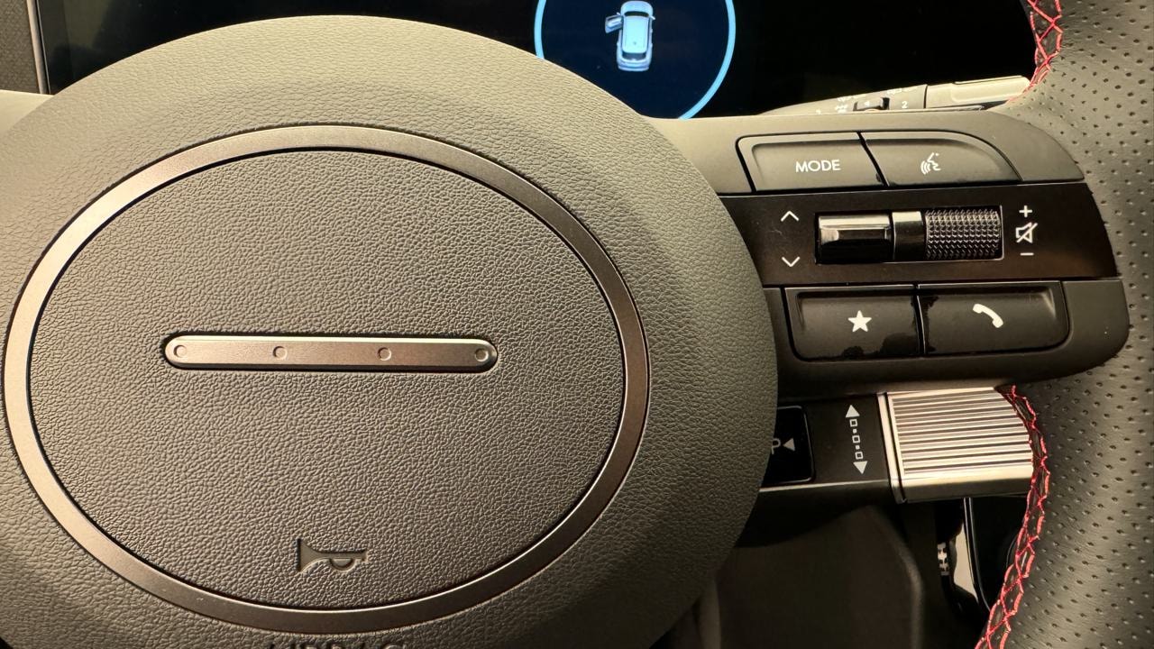 HYUNDAI Tucson 1.6 TGDI HEV N-Line 4WD-image-9