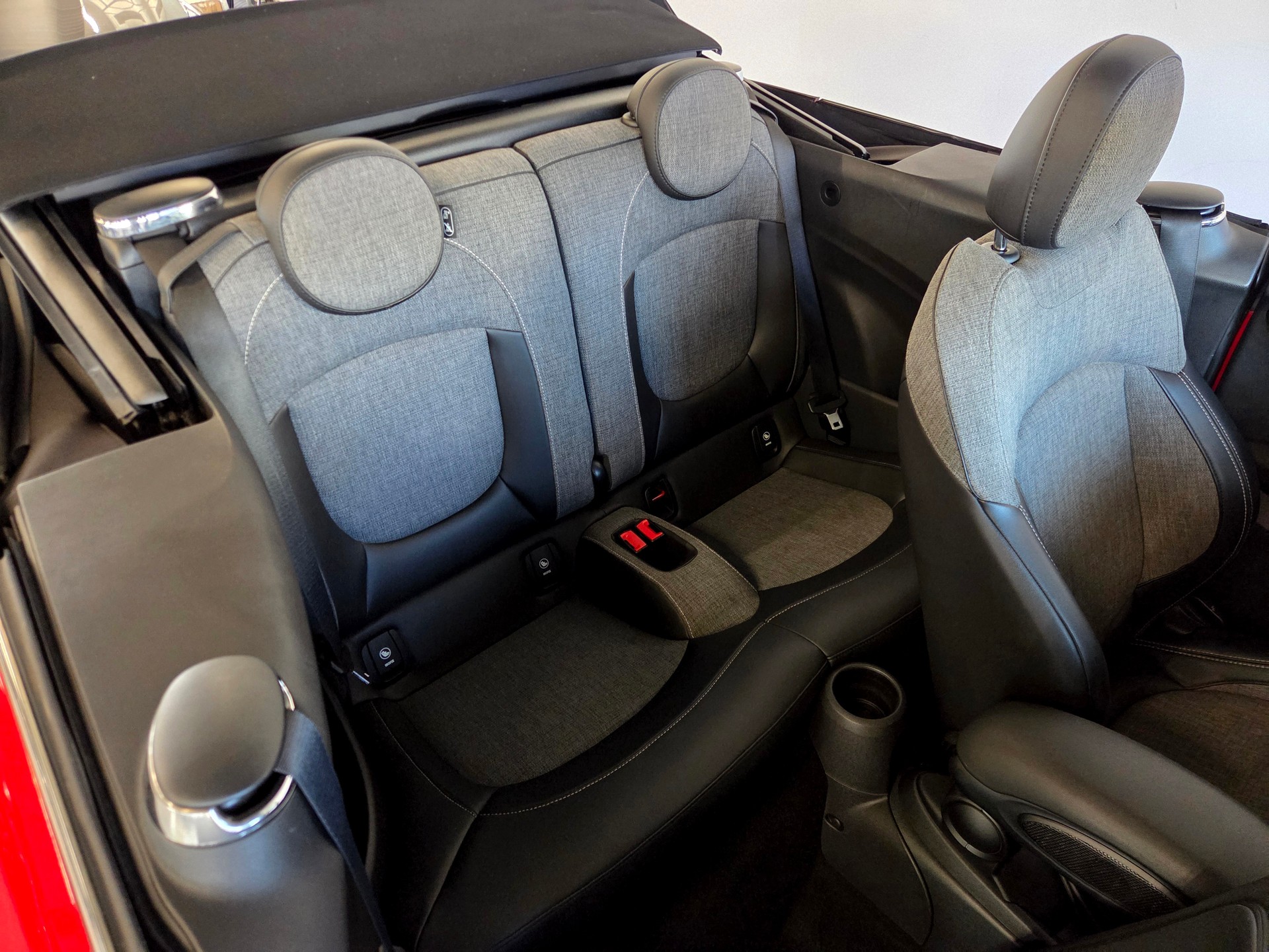 MINI Cabrio F57 2.0i Cooper S SDKG-image-22