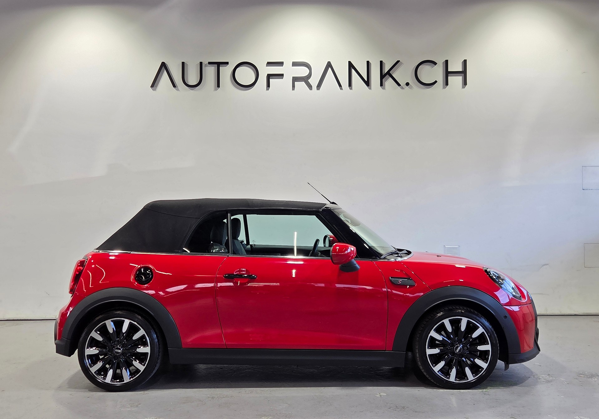 MINI Cabrio F57 2.0i Cooper S SDKG-image-4