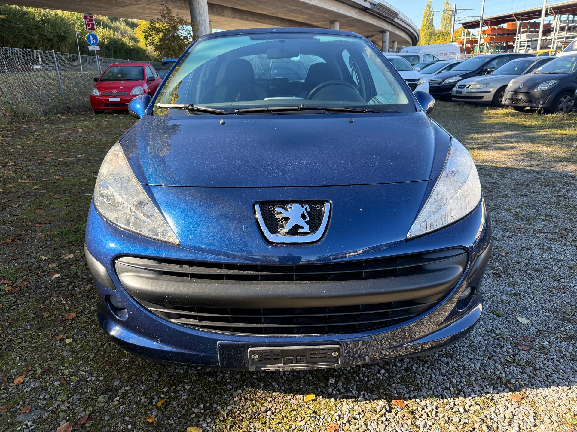 PEUGEOT 207 1.4 16V Trendy-image-0