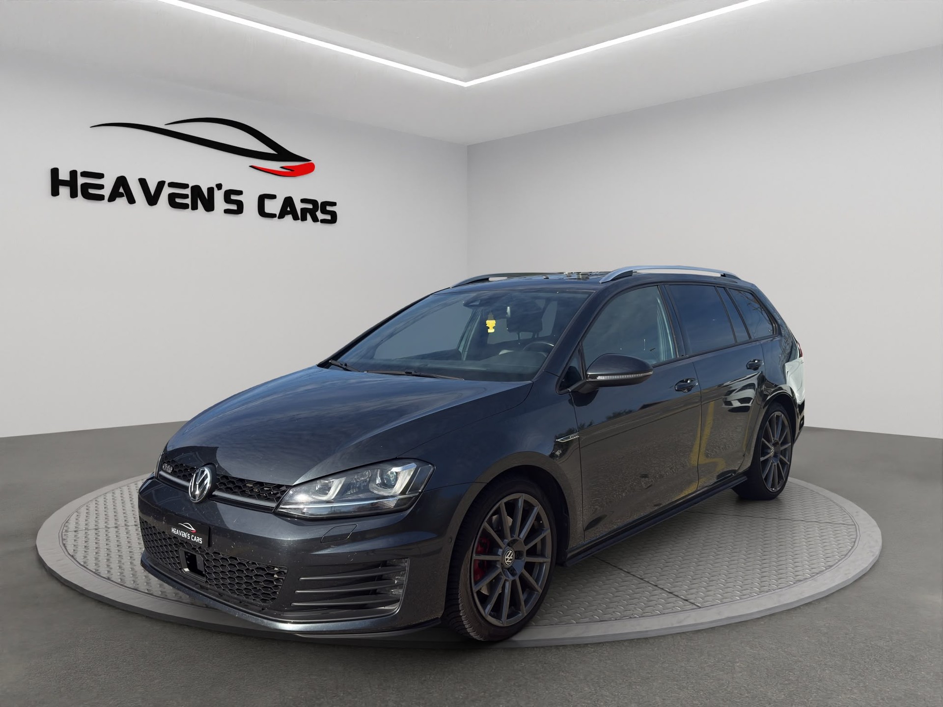 VW Golf Variant 2.0 TDI GTD DSG-image-1