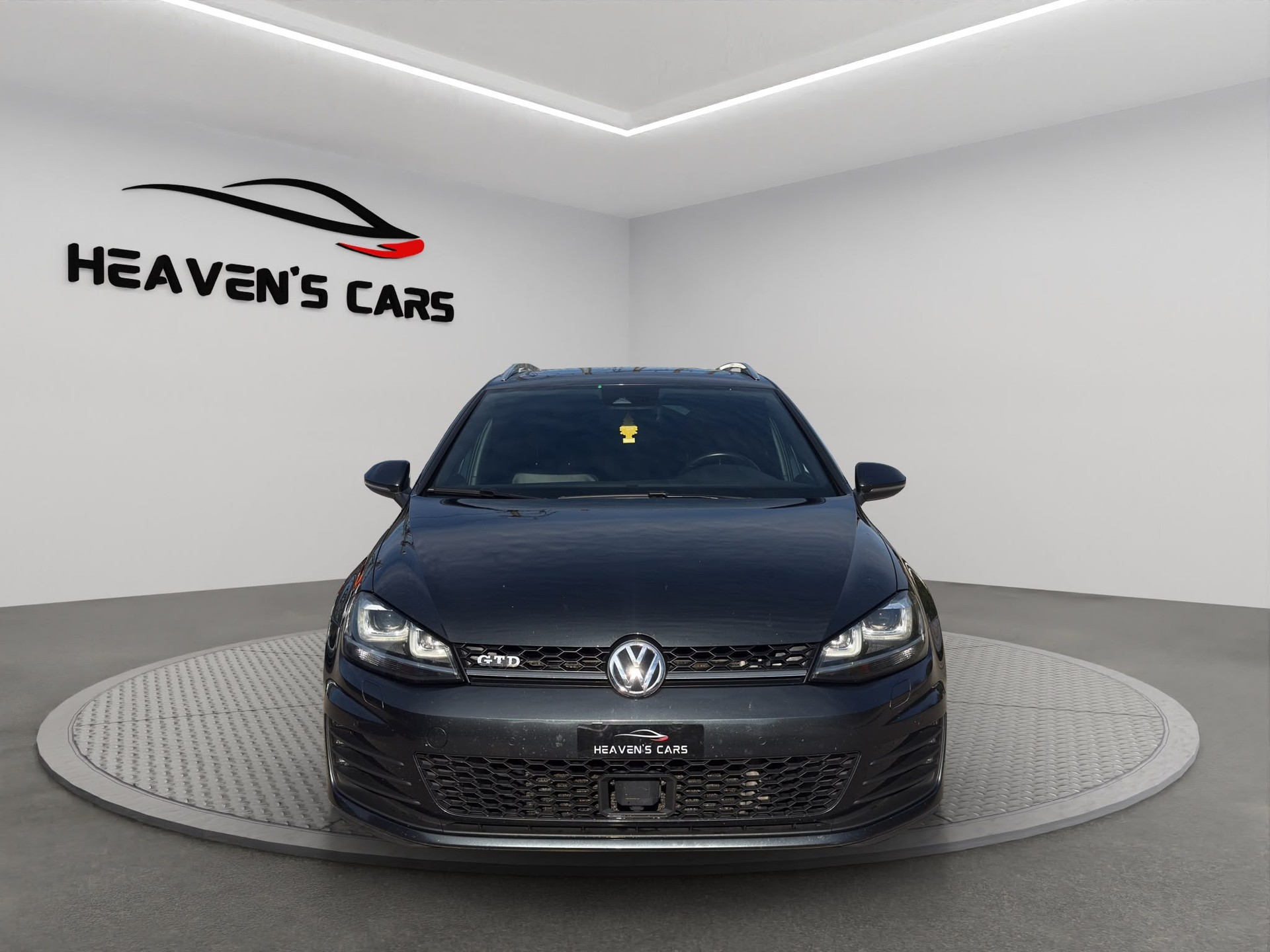 VW Golf Variant 2.0 TDI GTD DSG-image-4