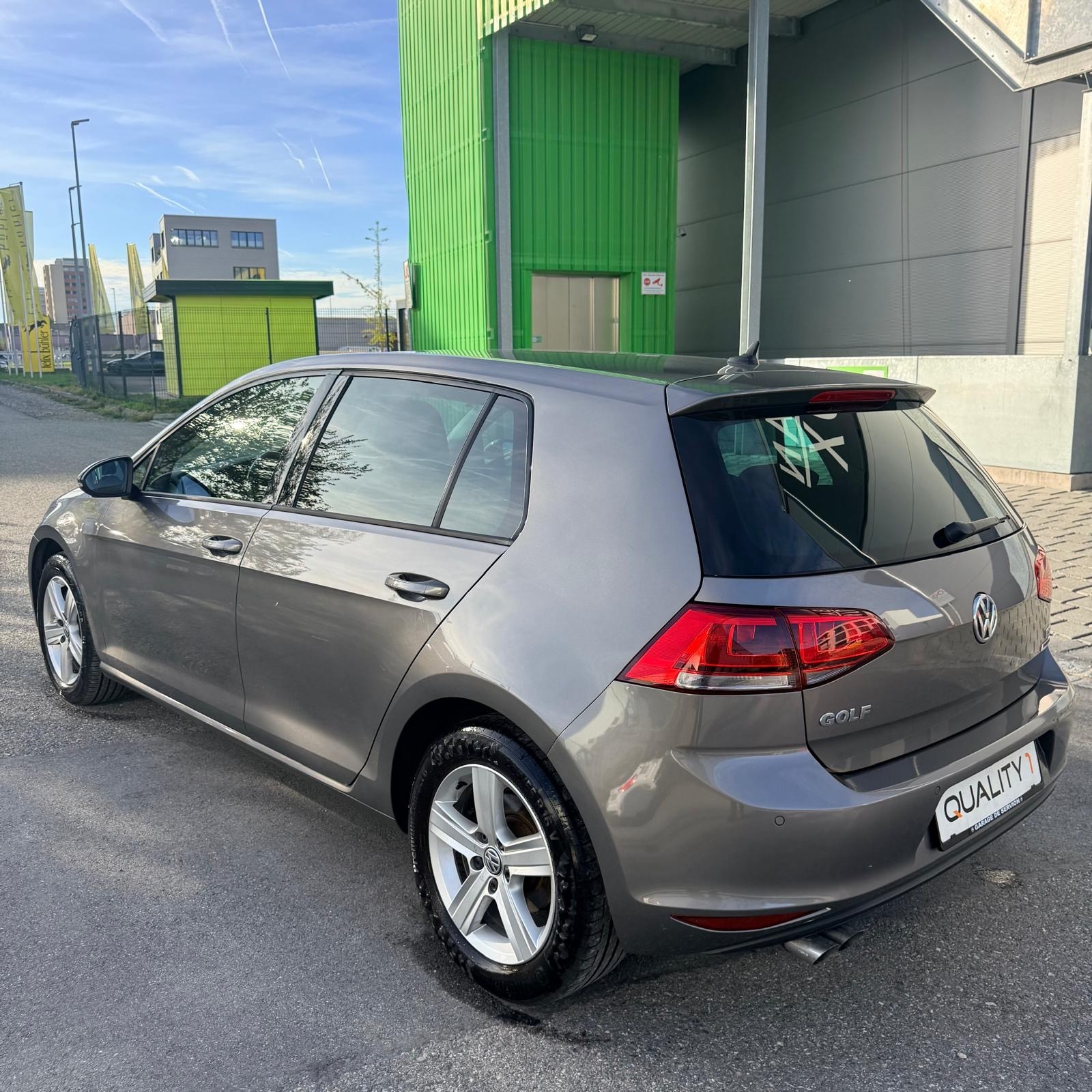 VW Golf 1.4 TSI Highline DSG-image-5