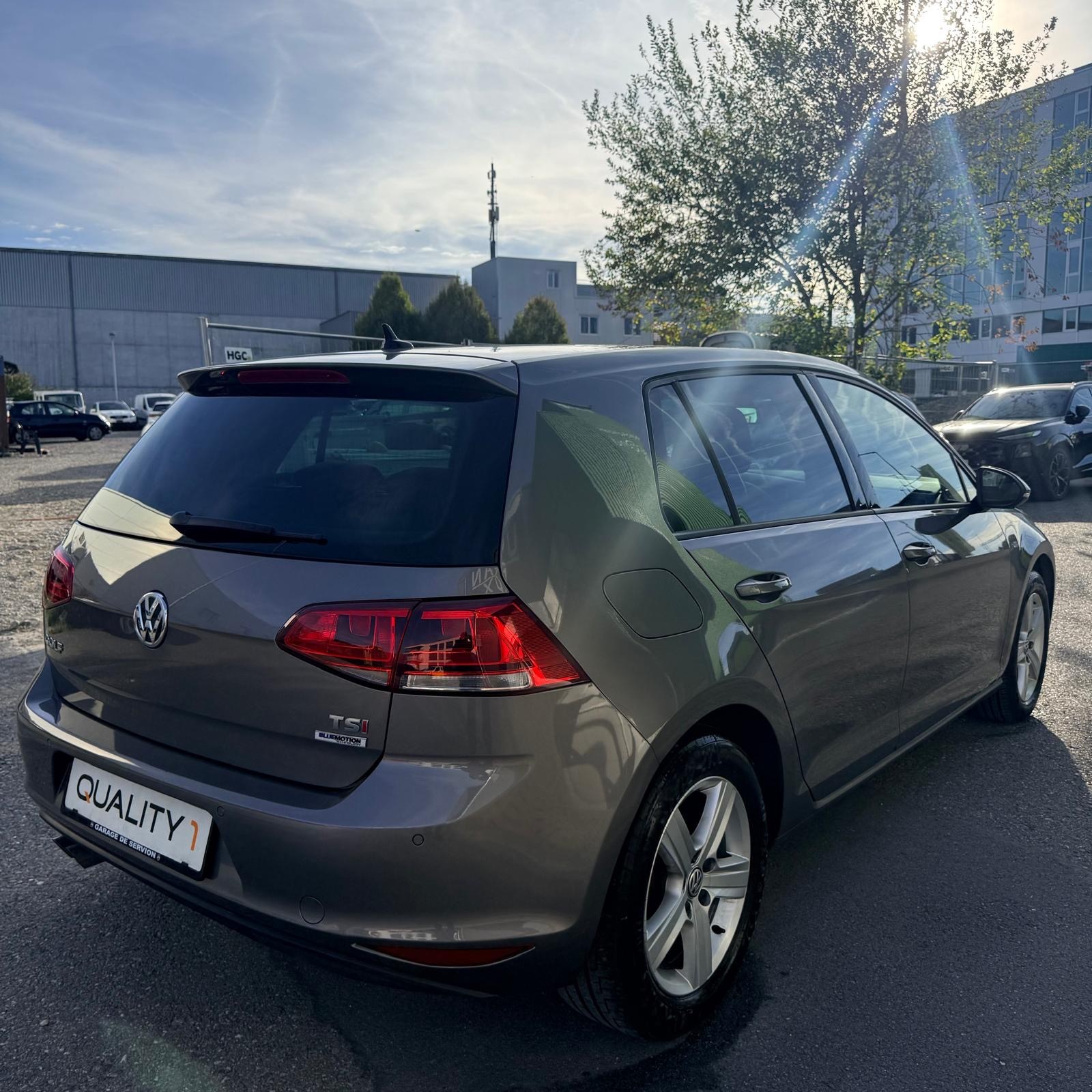 VW Golf 1.4 TSI Highline DSG-image-1