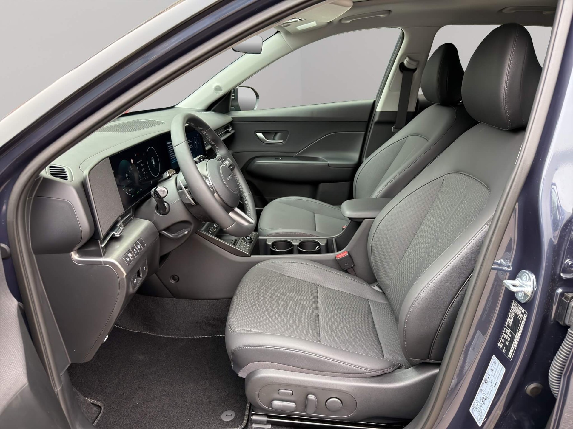 HYUNDAI Kona 1.6 GDi Hybrid Vertex Swiss Edition-image-6