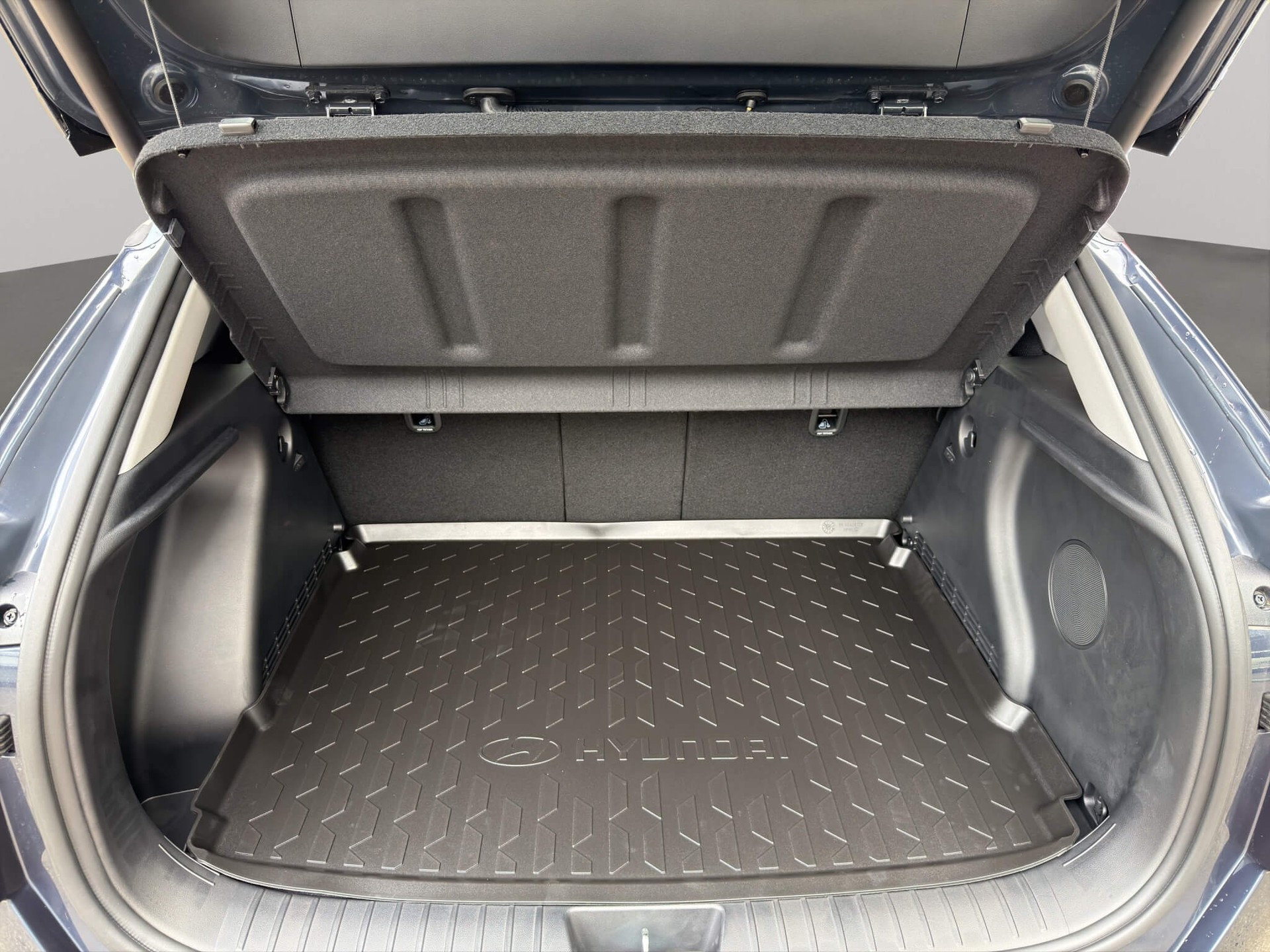 HYUNDAI Kona 1.6 GDi Hybrid Vertex Swiss Edition-image-11