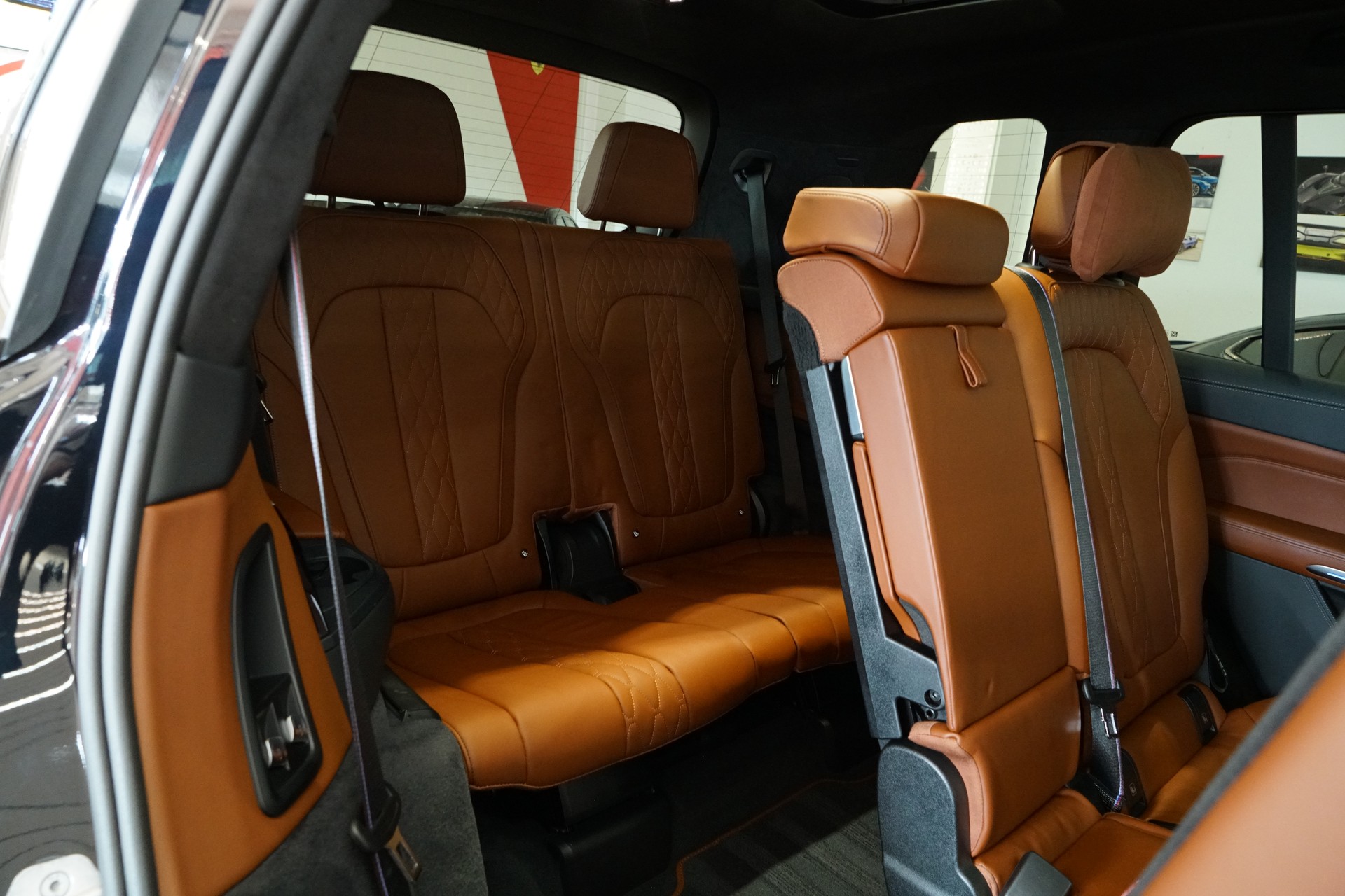 BMW X7 xDrive 48V 40d M Sport Pro Steptronic-image-19