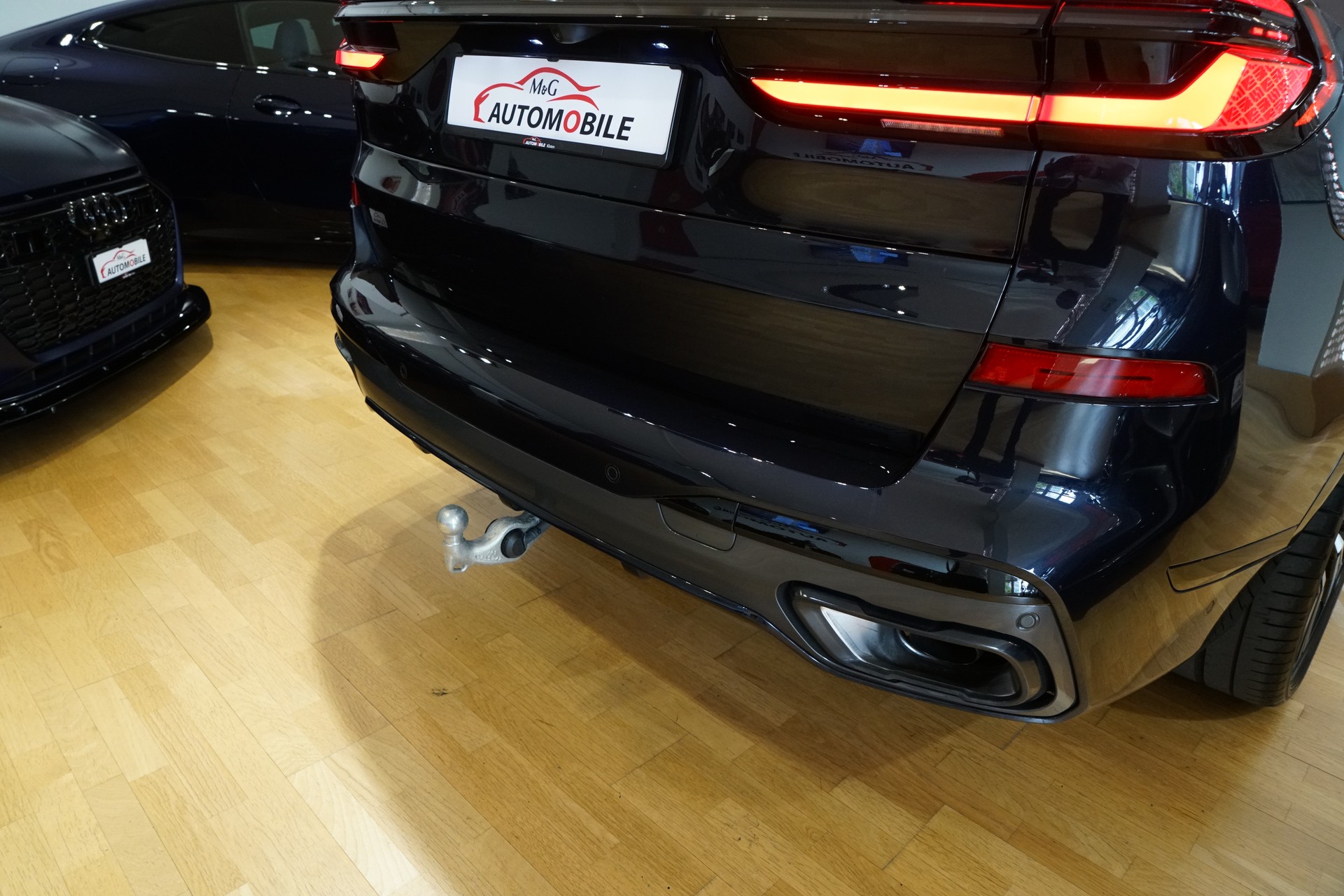 BMW X7 xDrive 48V 40d M Sport Pro Steptronic-image-8