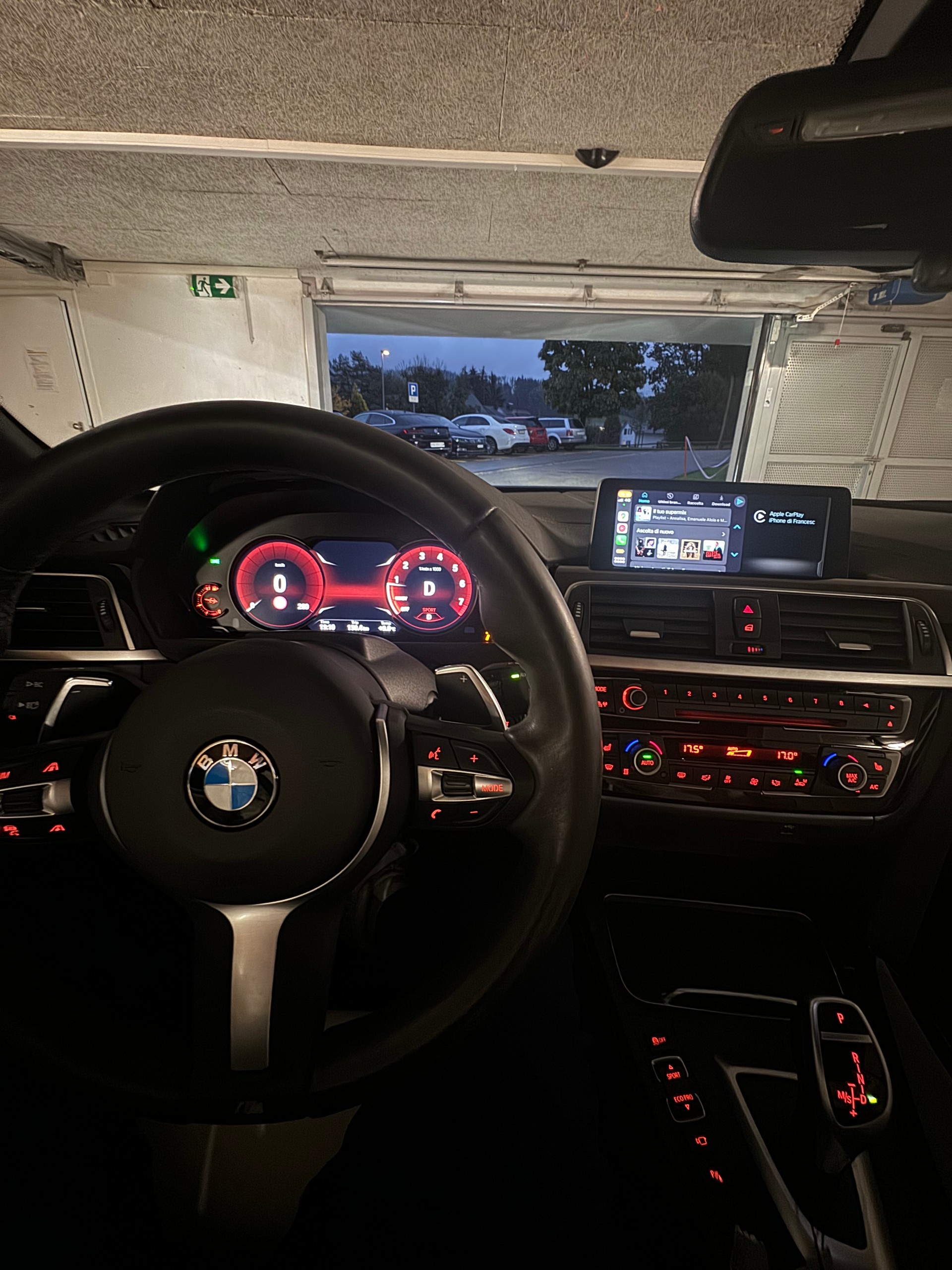 BMW 440i xDrive-image-5