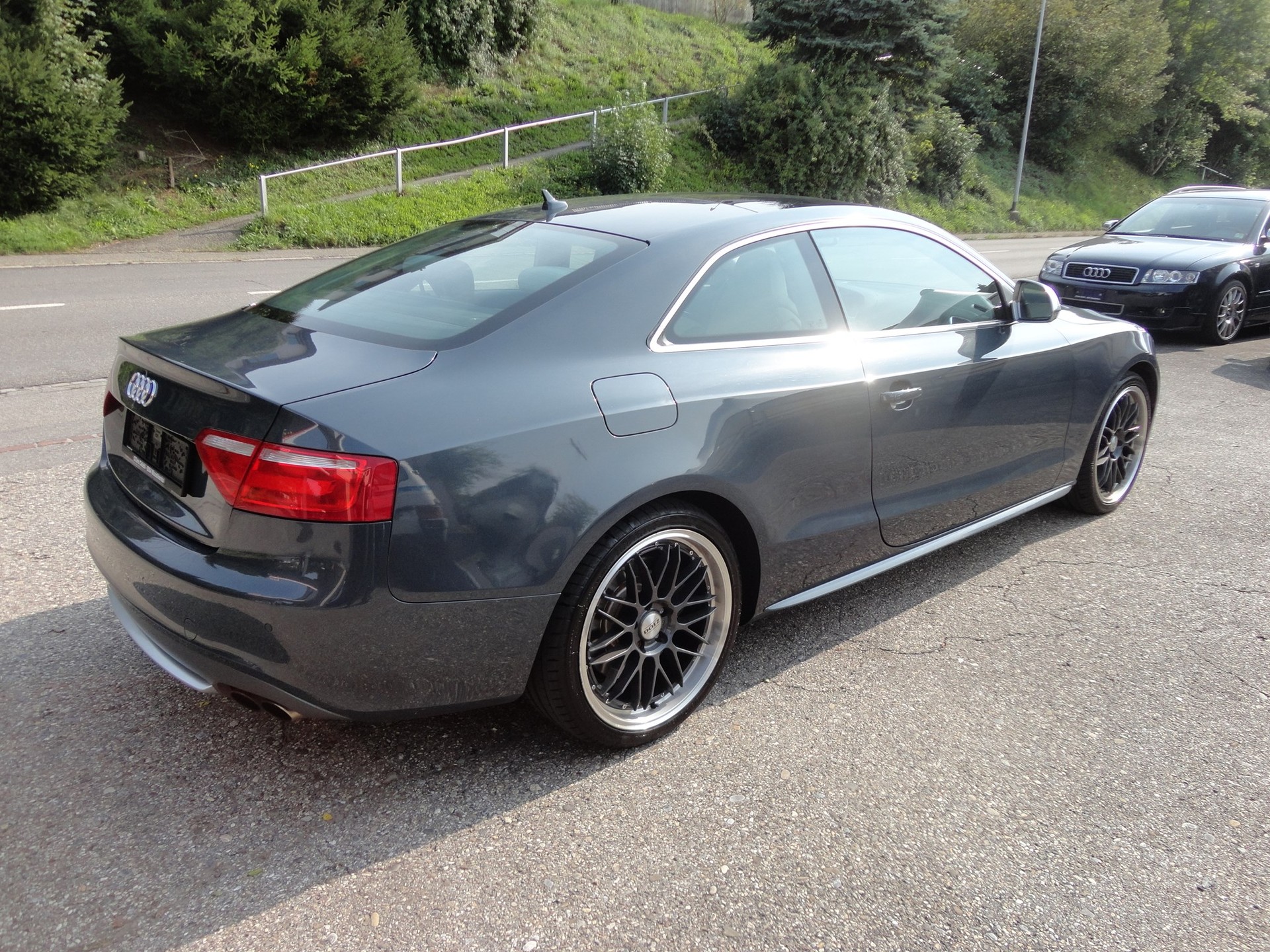 AUDI S5 Coupé 4.2 FSI quattro tiptronic-image-4