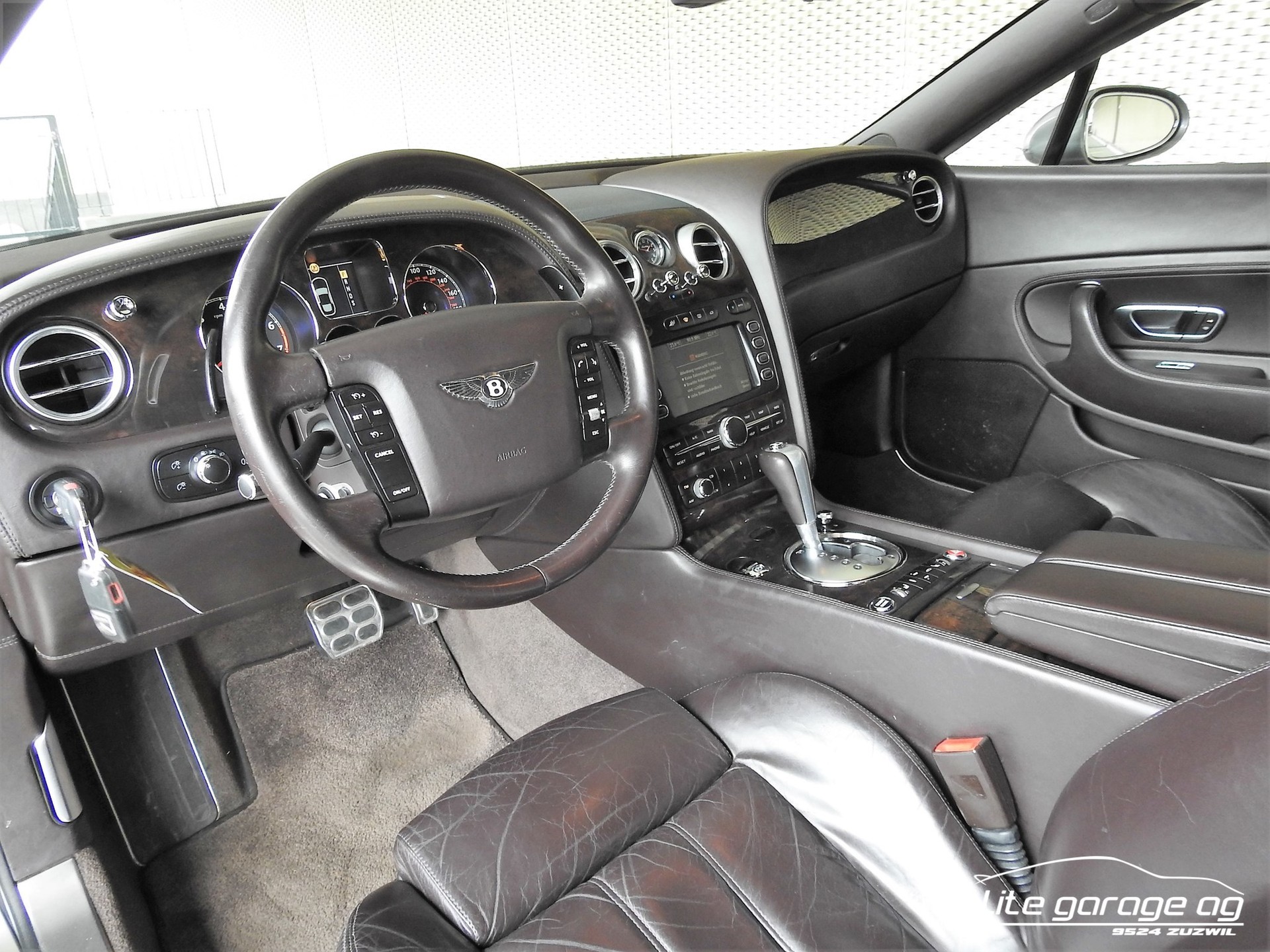 BENTLEY Continental GT 6.0-image-5