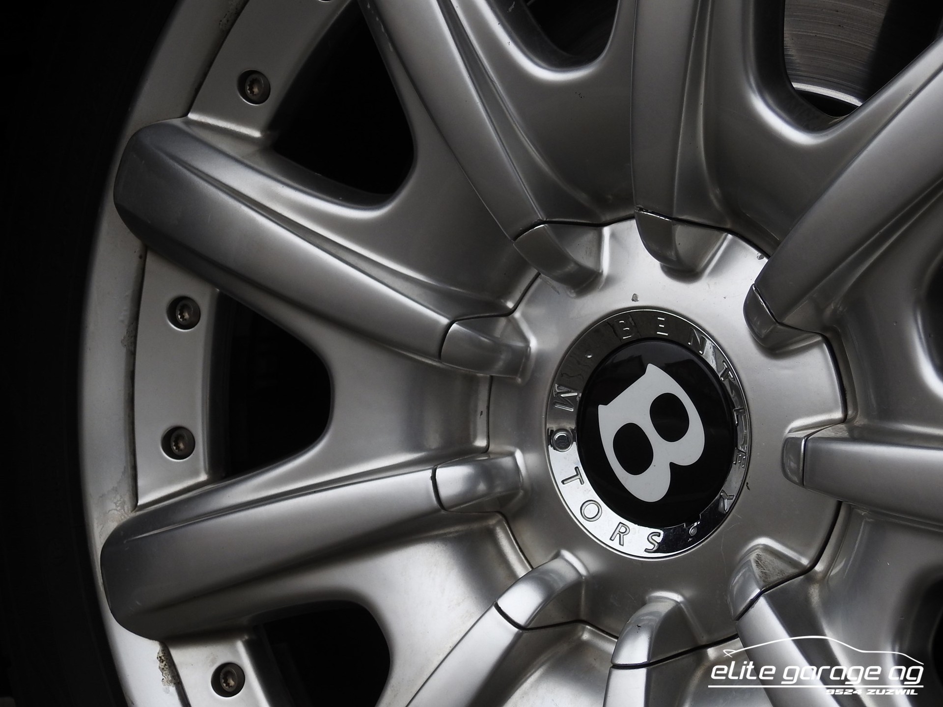 BENTLEY Continental GT 6.0-image-10