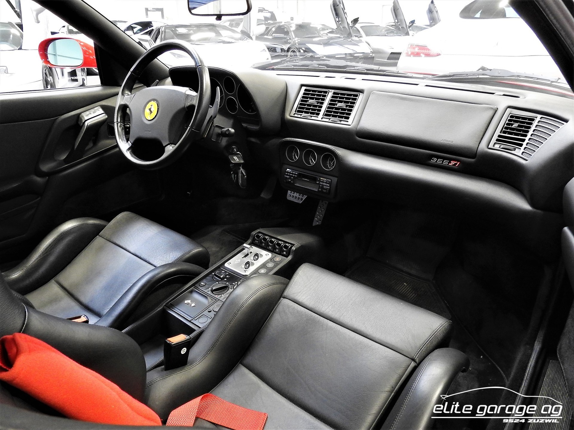 FERRARI F355 Berlinetta-image-9