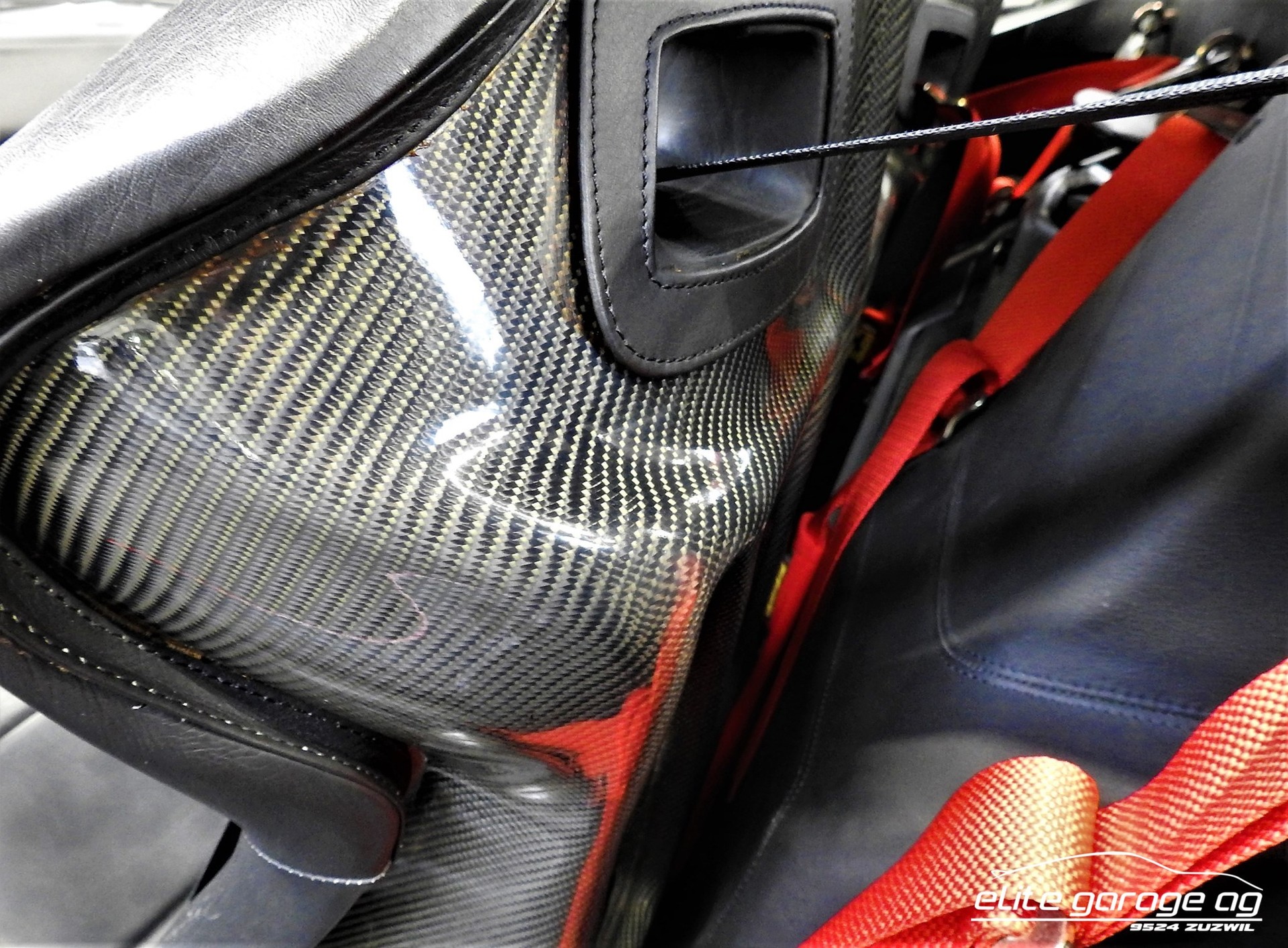 FERRARI F355 Berlinetta-image-12