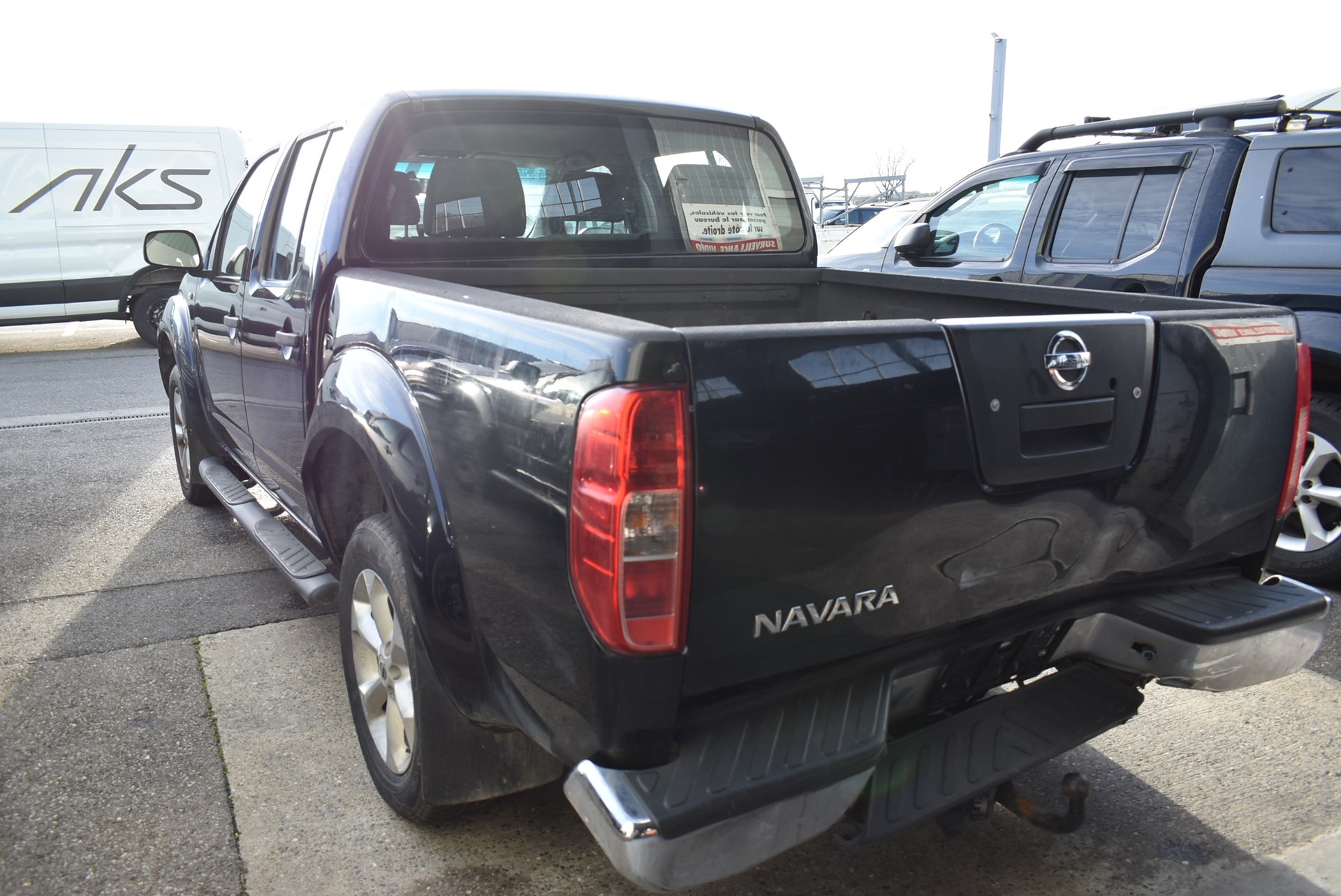 NISSAN Navara Double Cab LE 2.5 TDI 4WD-image-3