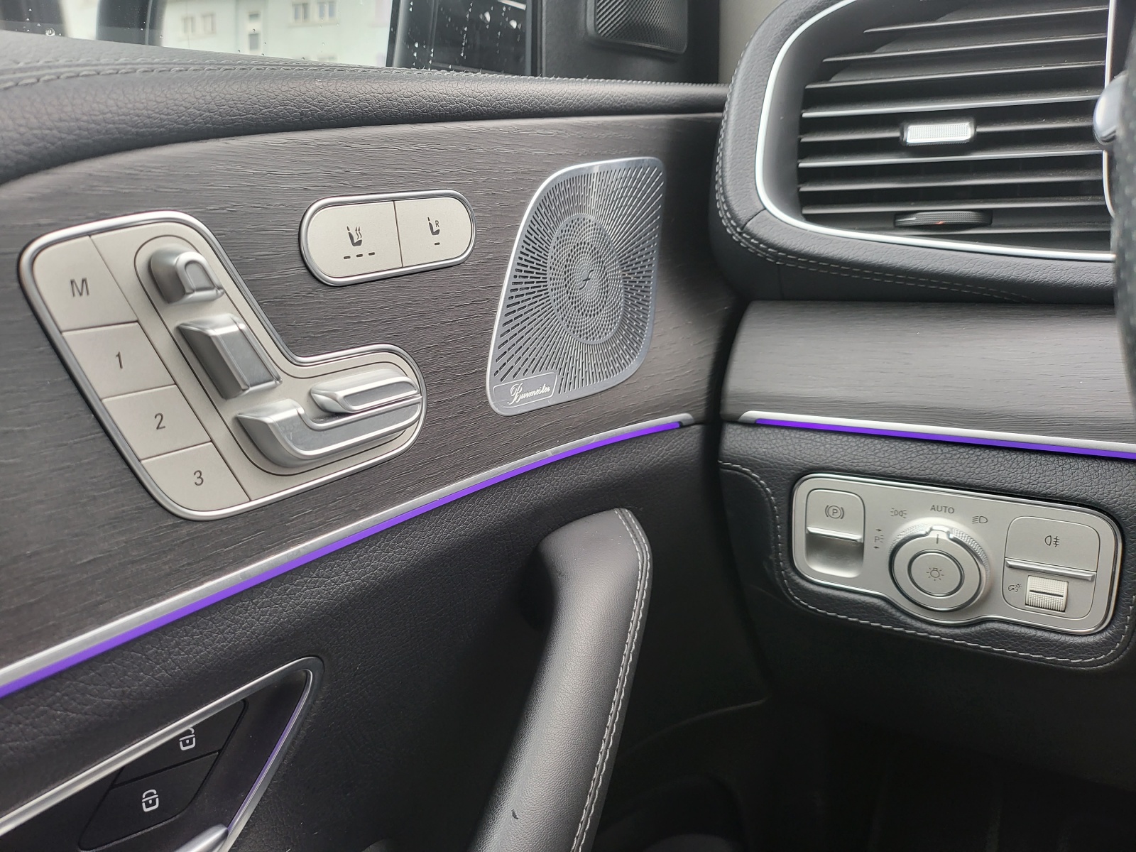 MERCEDES-BENZ GLE 450 4Matic AMG Line 9G-Tronic-image-13