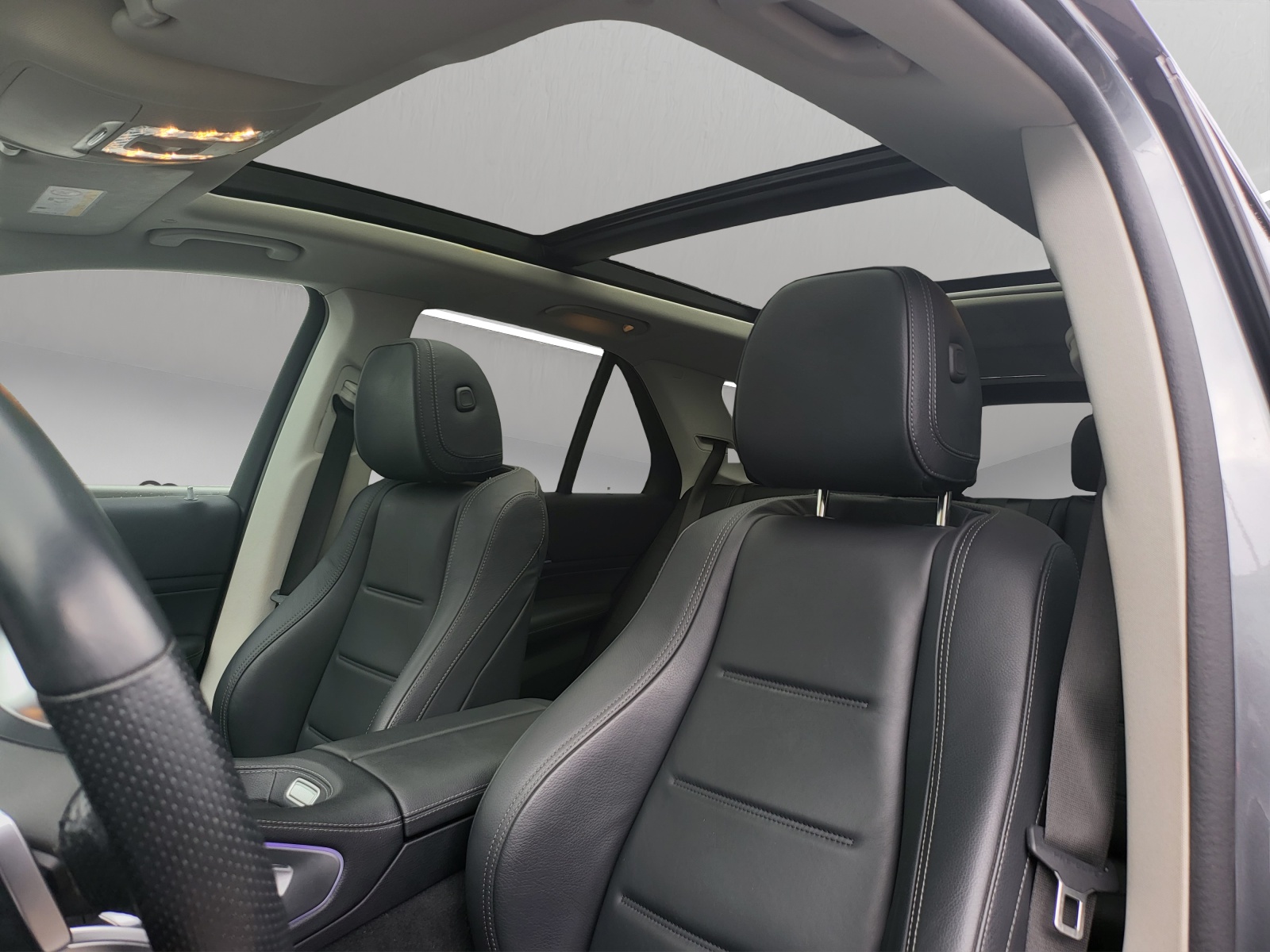 MERCEDES-BENZ GLE 450 4Matic AMG Line 9G-Tronic-image-7