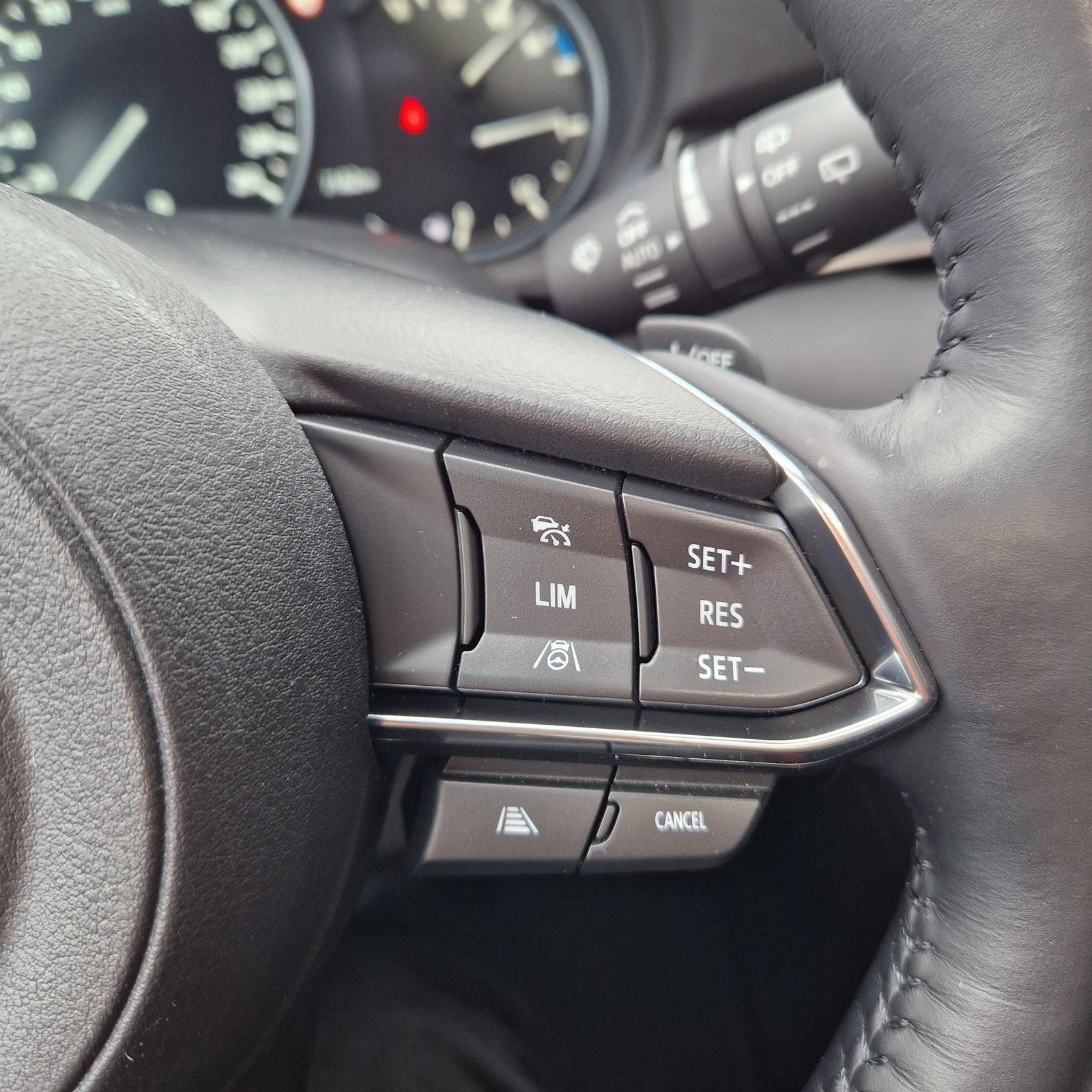 MAZDA 6 Sportwagon Skyactiv-G 194 Homura AT-image-10