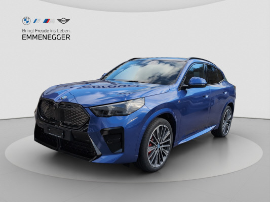 BMW iX2 xDrive 30 M Sport Pro-image-0