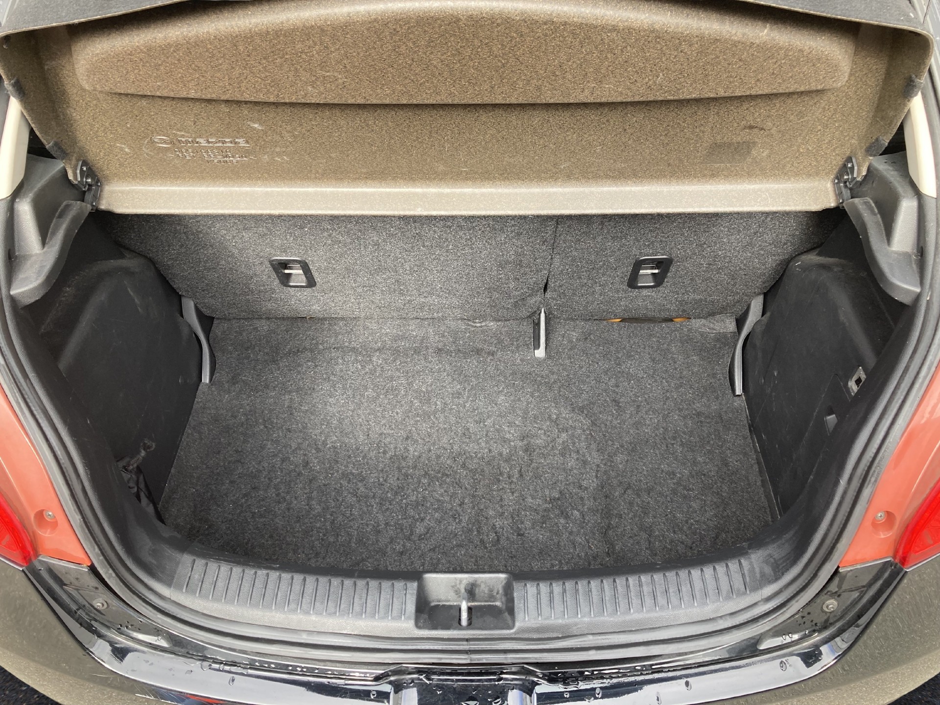 MAZDA 2 1.3i 16V-image-7