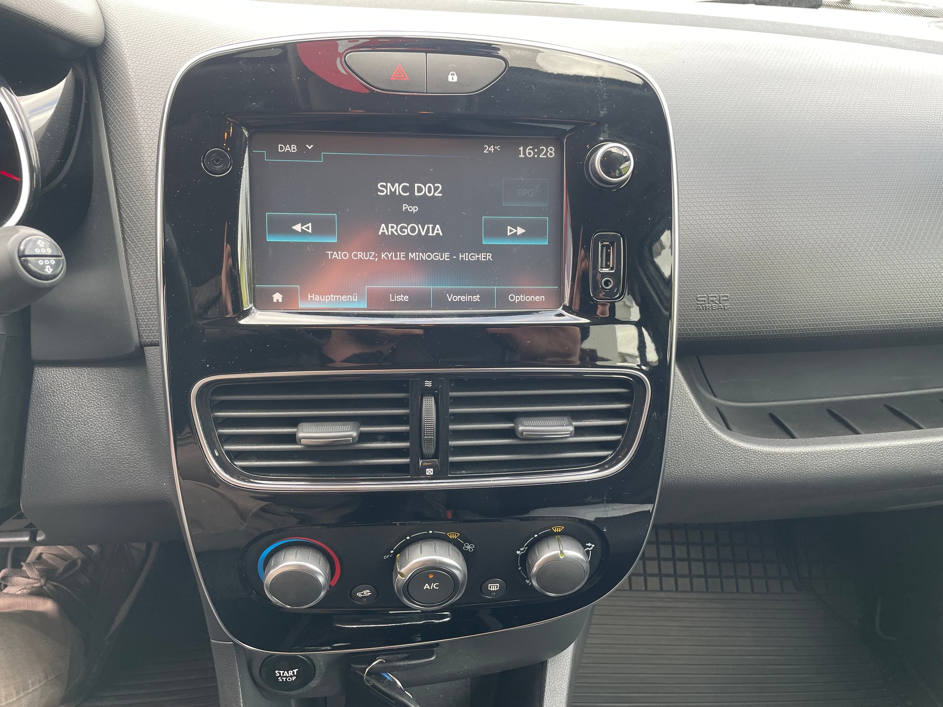 RENAULT Clio Grandtour 1.5 dCi Expression EDC-image-9