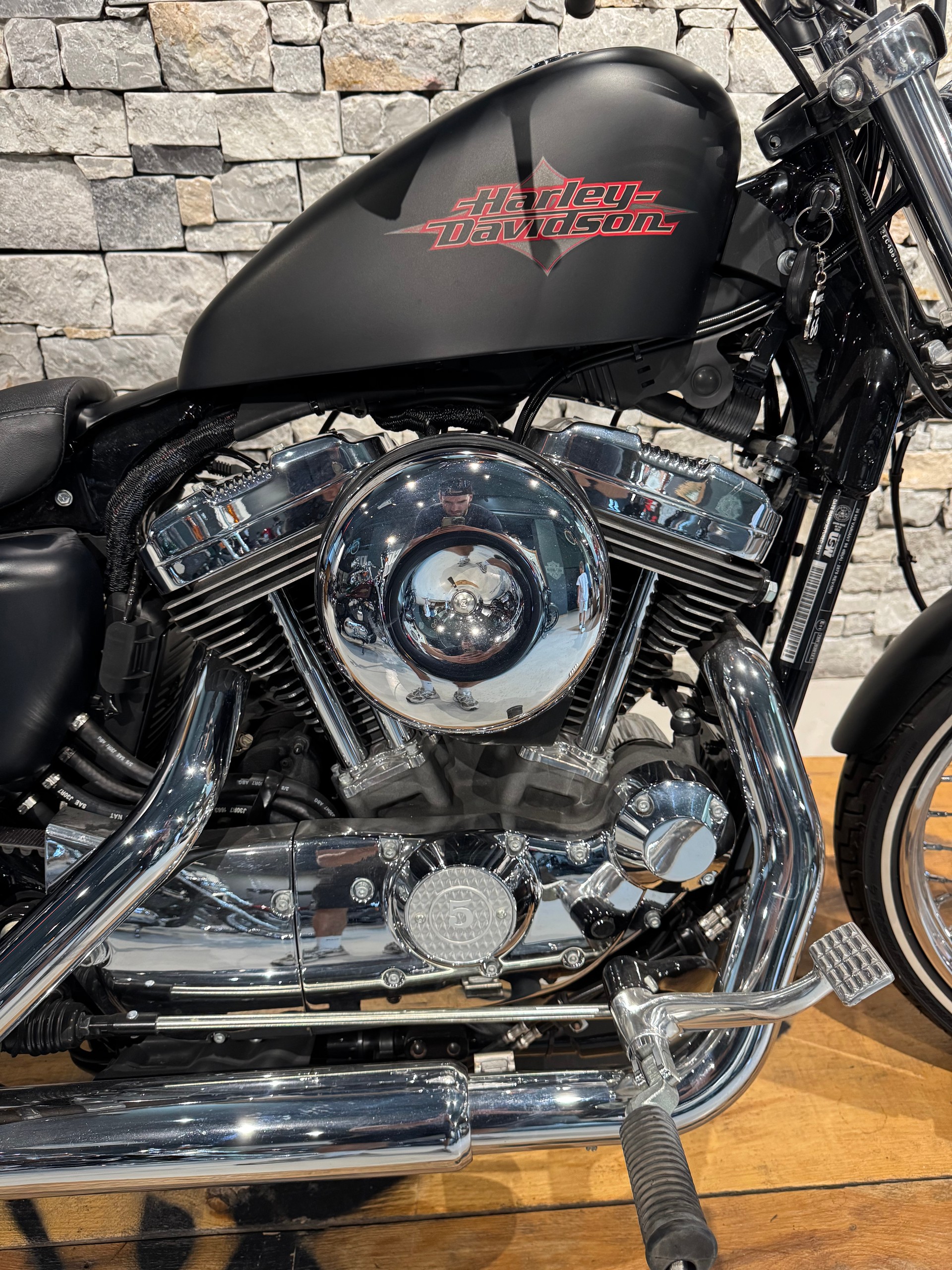 HARLEY-DAVIDSON XL 1200 V - Seventy Two-showroom-element-3