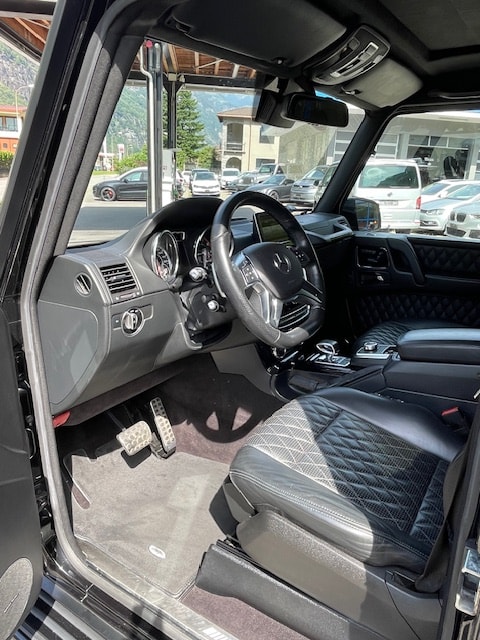 MERCEDES-BENZ G 63 AMG Automatic-image-9