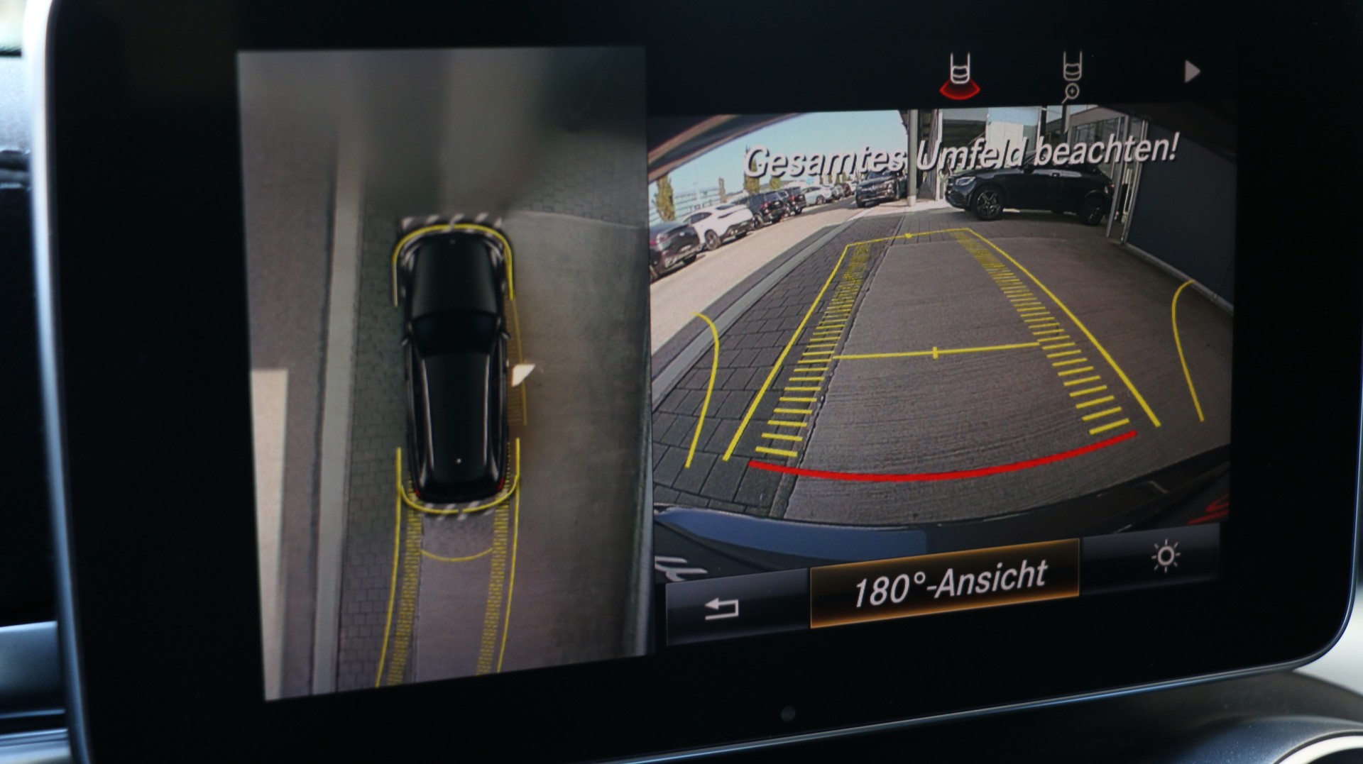 MERCEDES-BENZ C 400 AMG Line 4Matic-image-8