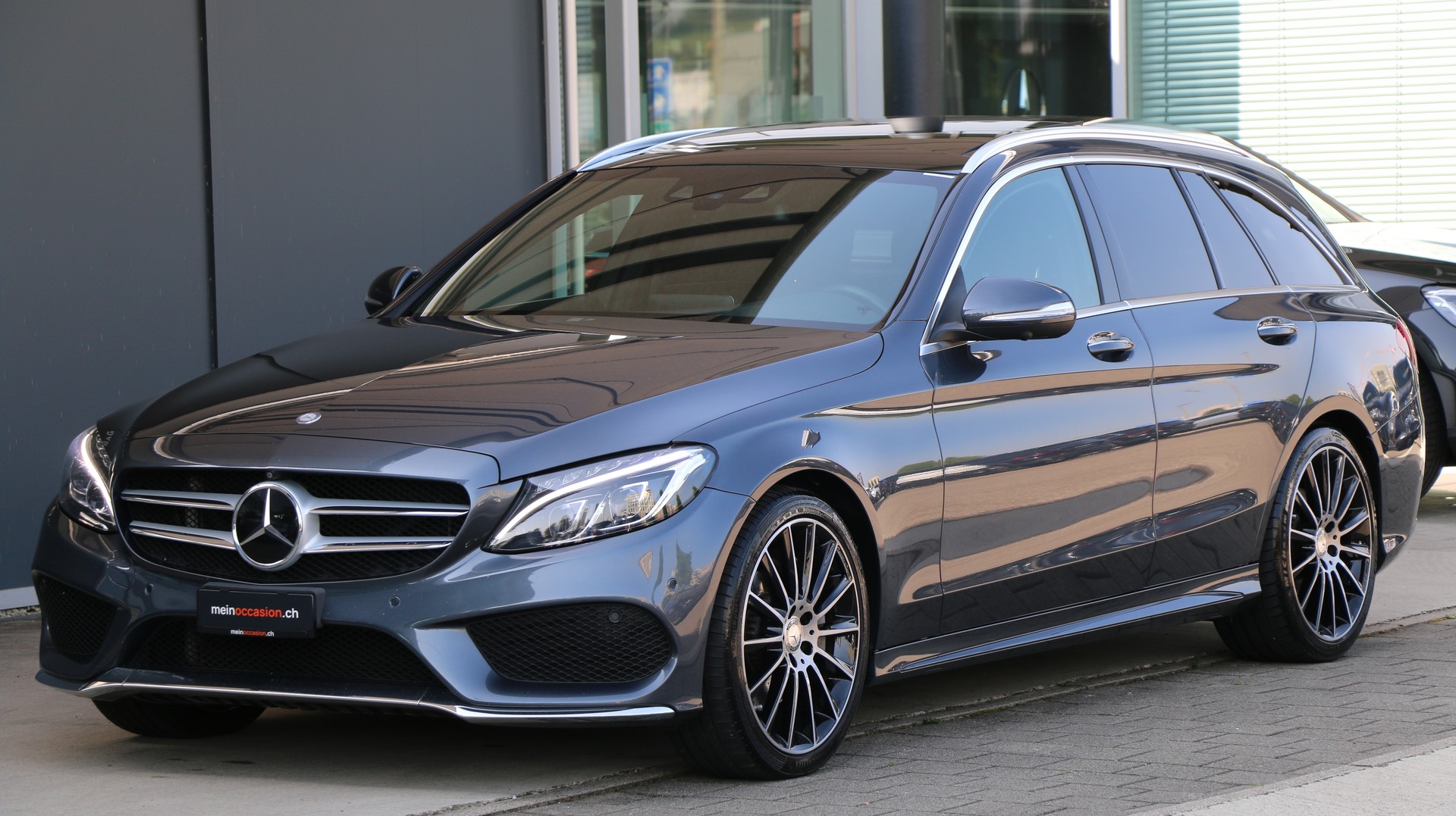 MERCEDES-BENZ C 400 AMG Line 4Matic-image-1