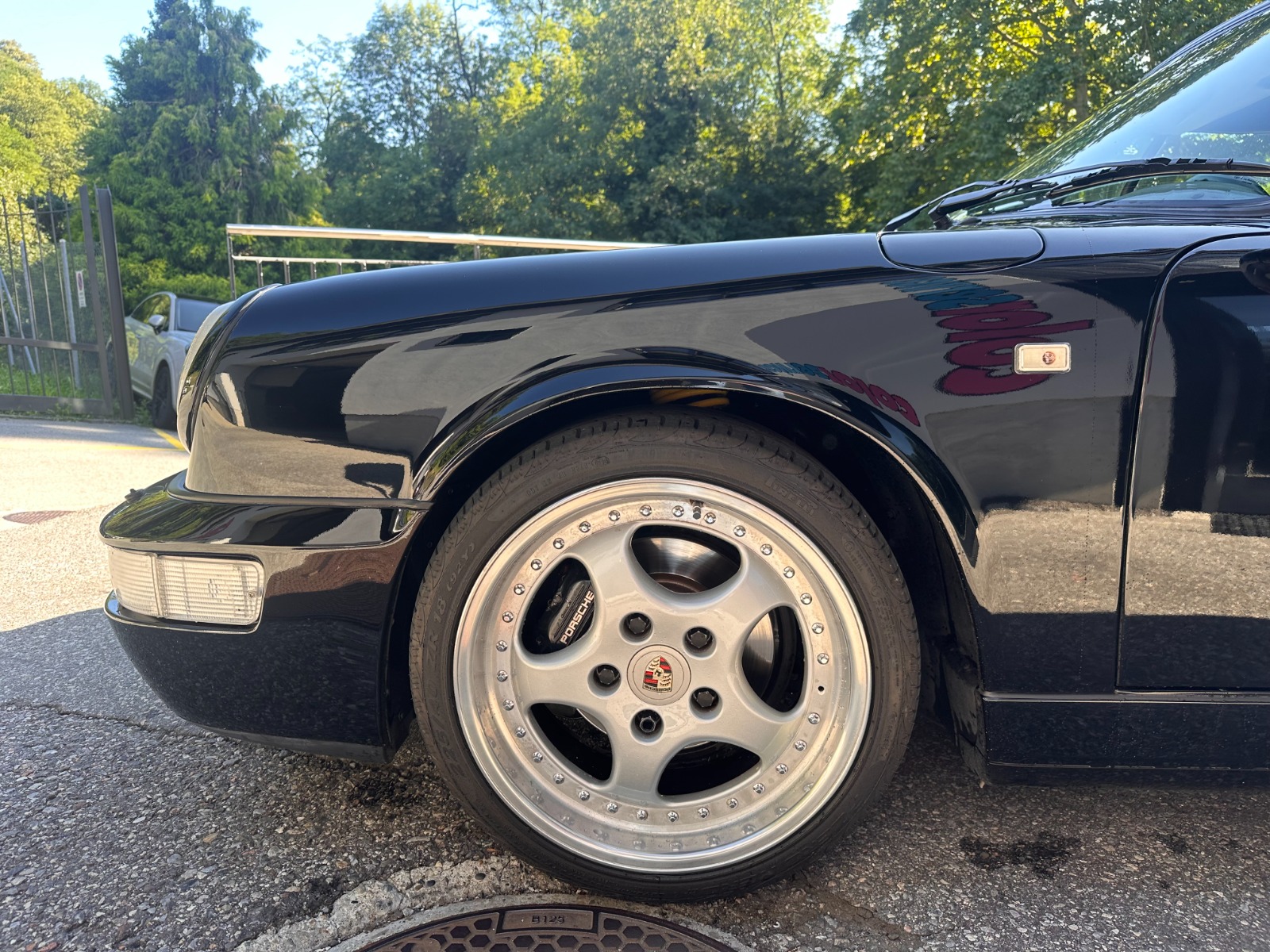 PORSCHE 911 Carrera 4 Cabrio-image-6