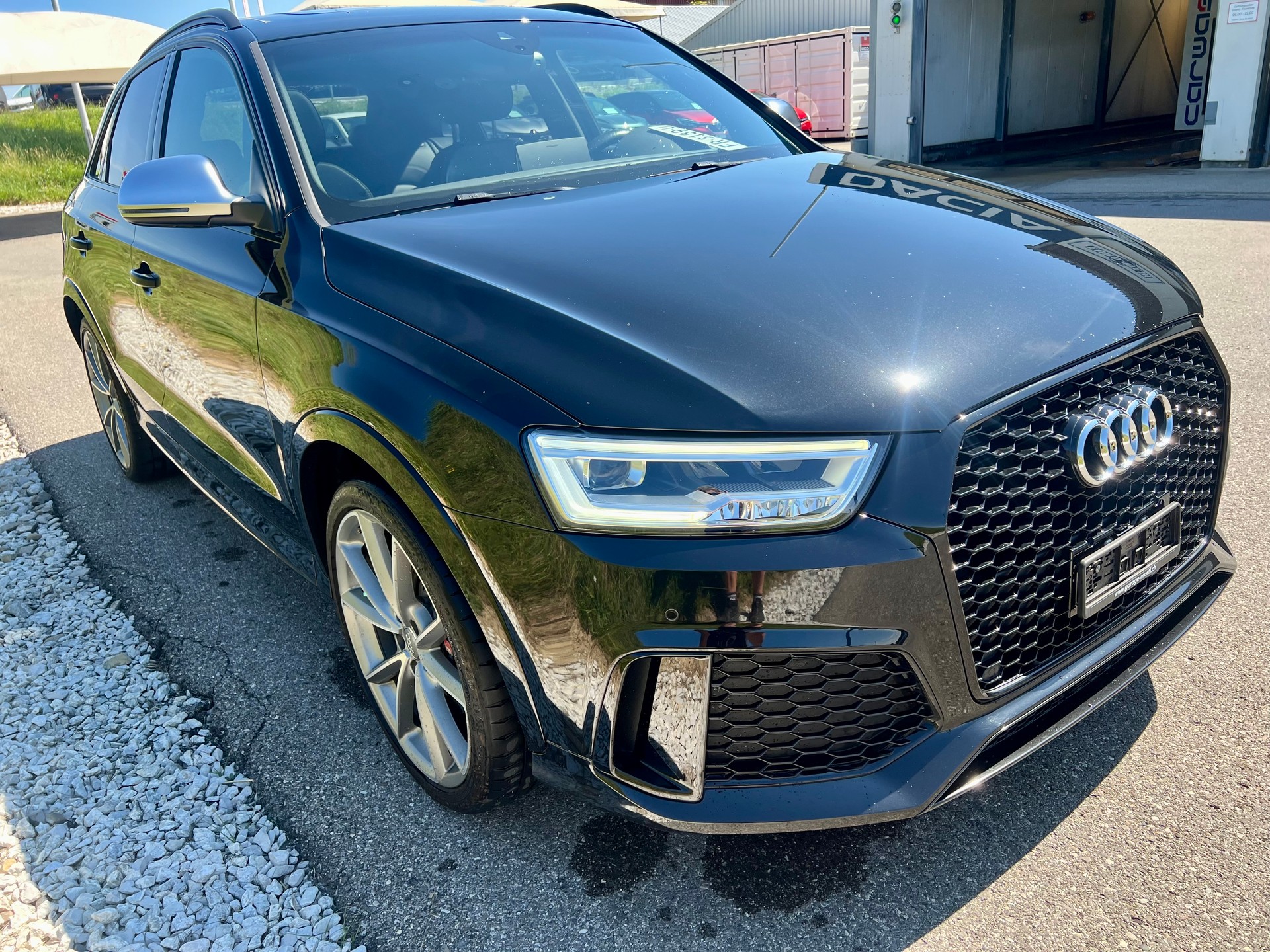 AUDI RS Q3 2.5 TFSI quattro S-tronic-image-6