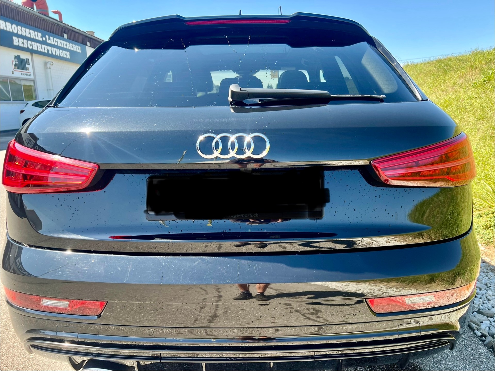 AUDI RS Q3 2.5 TFSI quattro S-tronic-image-4