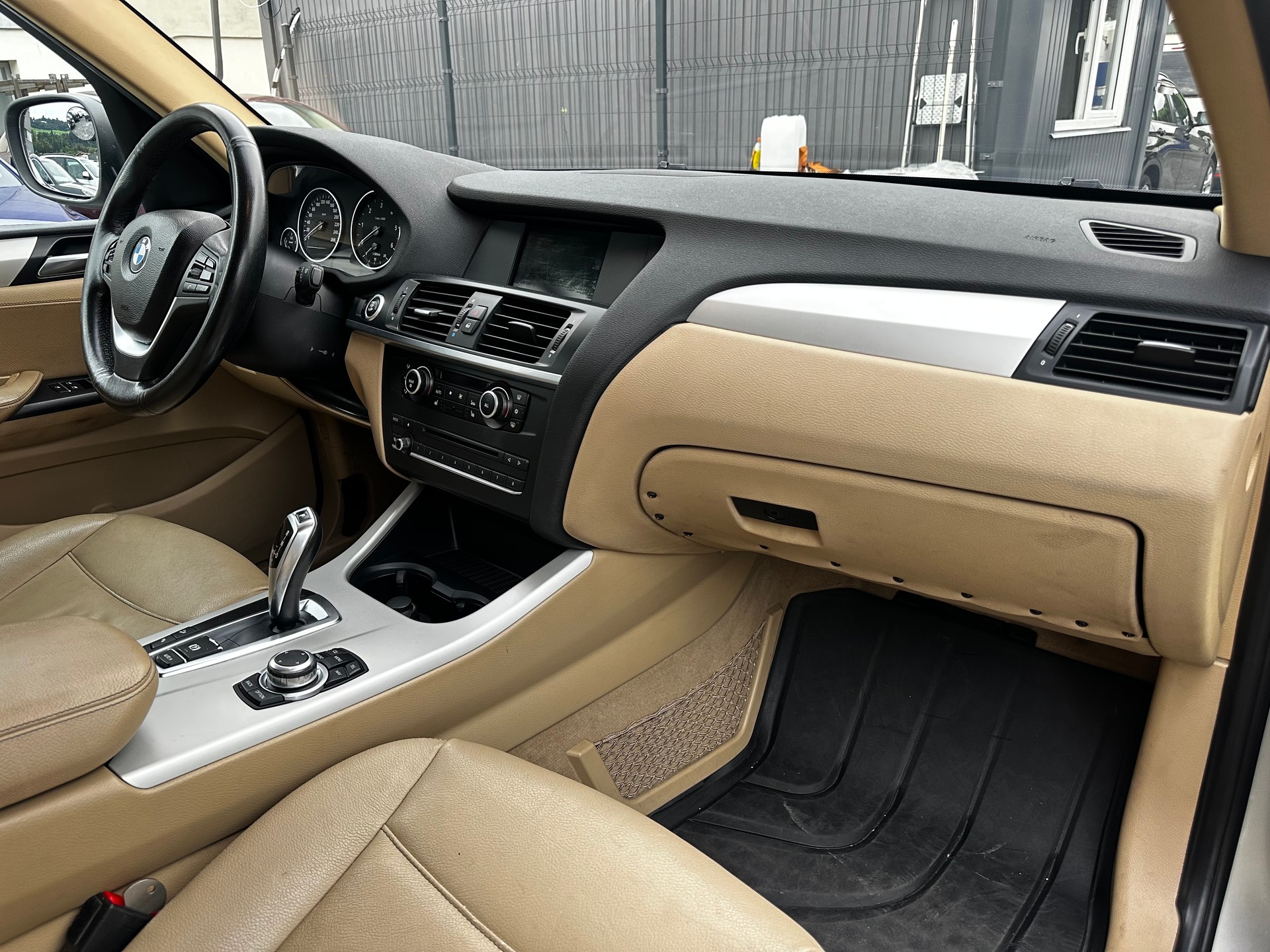 BMW X3 xDrive 20d Steptronic-image-12