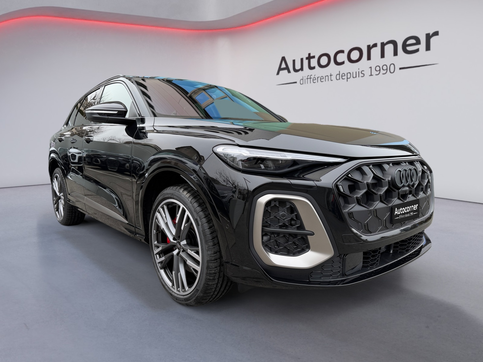 AUDI SQ5 TFSI quattro S-tronic-image-0