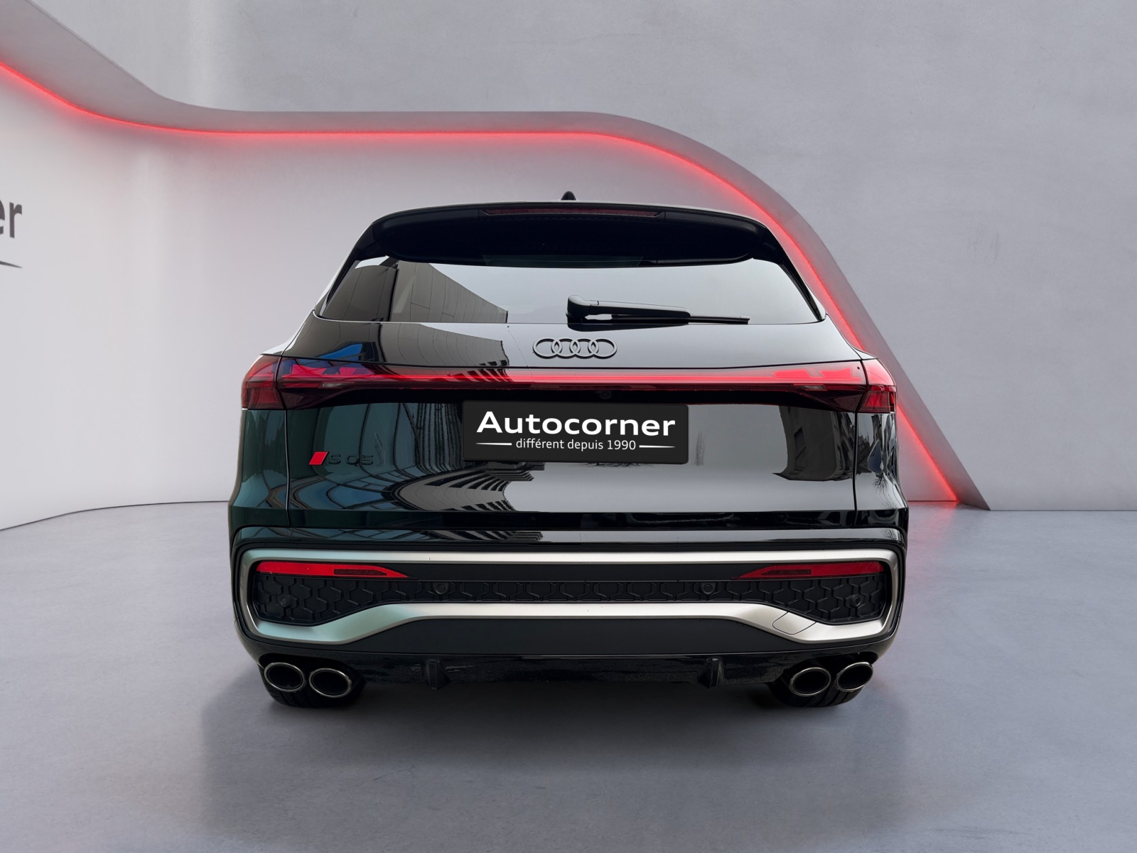 AUDI SQ5 TFSI quattro S-tronic-showroom-element-3