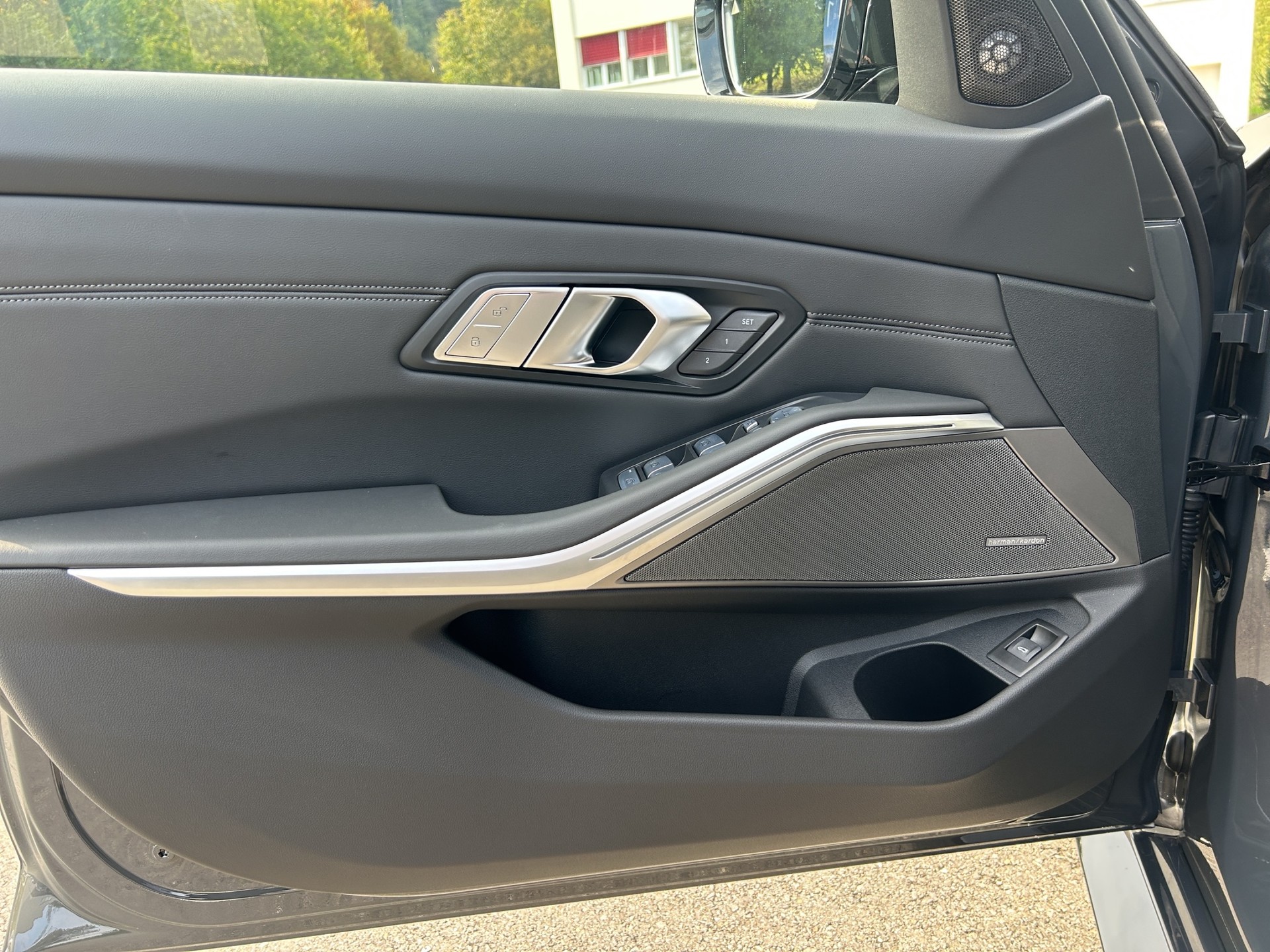 BMW M3 Touring xDrive Competition M-image-18