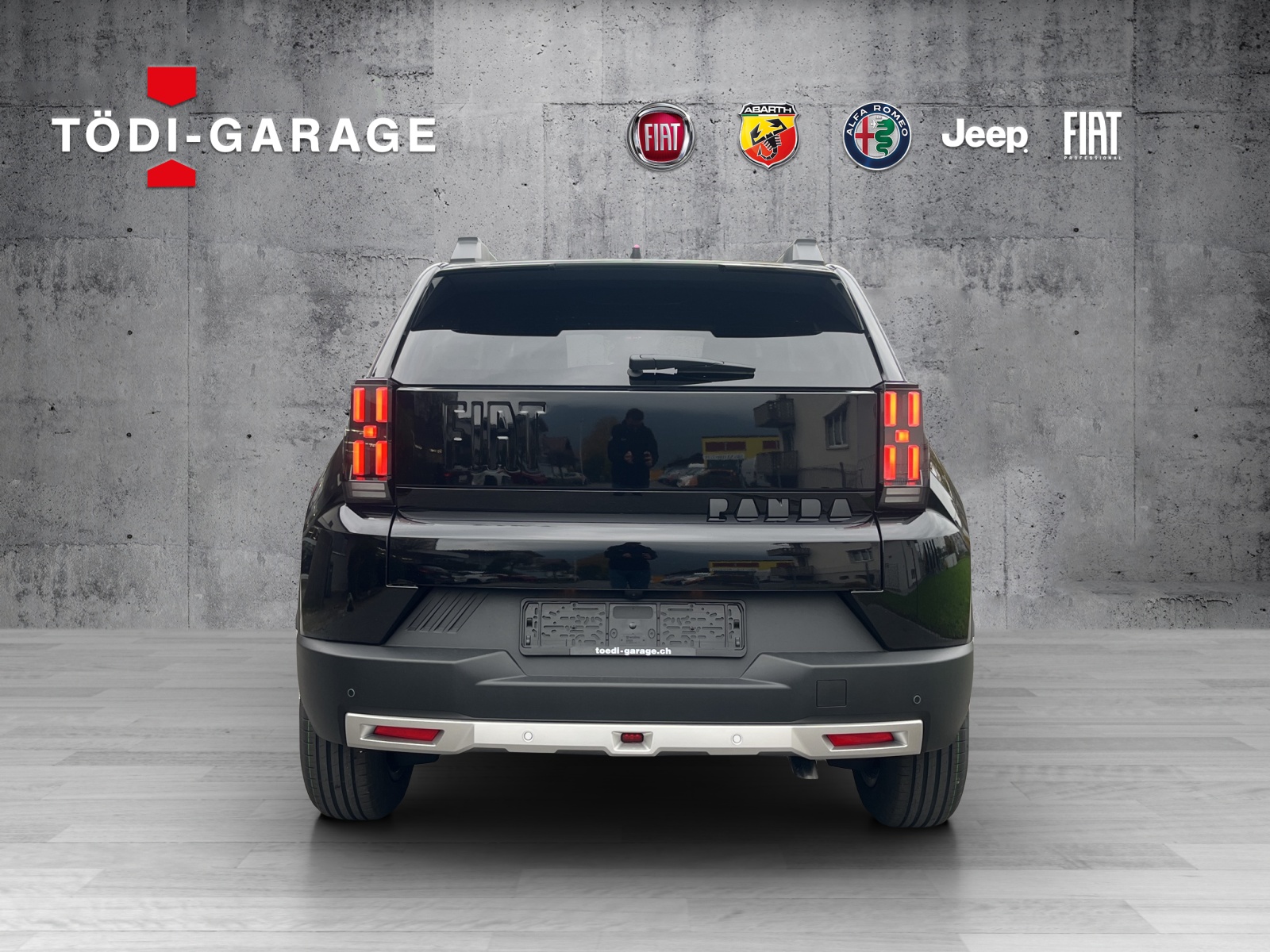 FIAT Grande Panda 1.2 Hybrid Icon-image-4