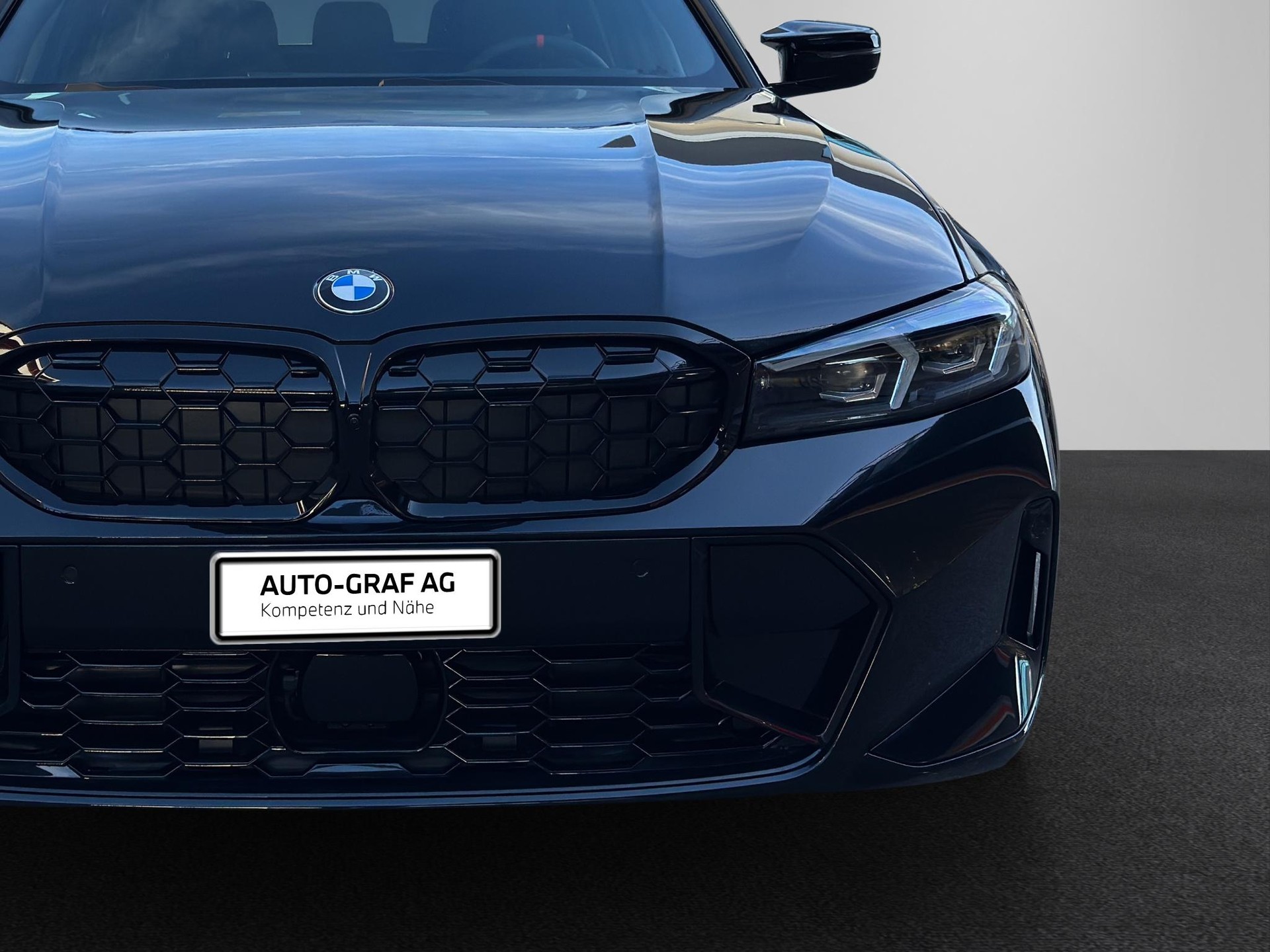 BMW M340d xDrive Touring M Sport Pro-image-8